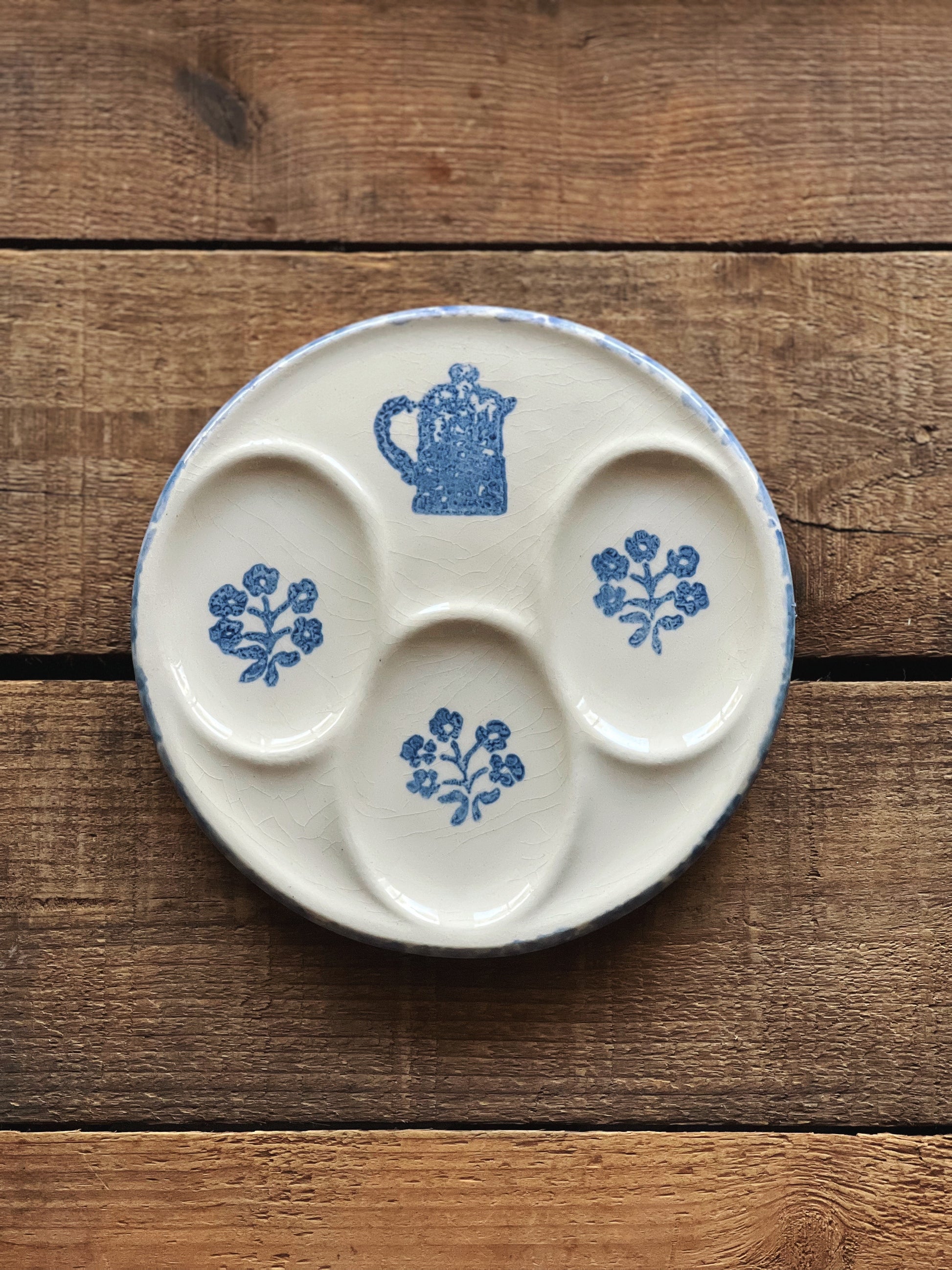 Vintage Blue Spongeware Dish / Spoon Rest