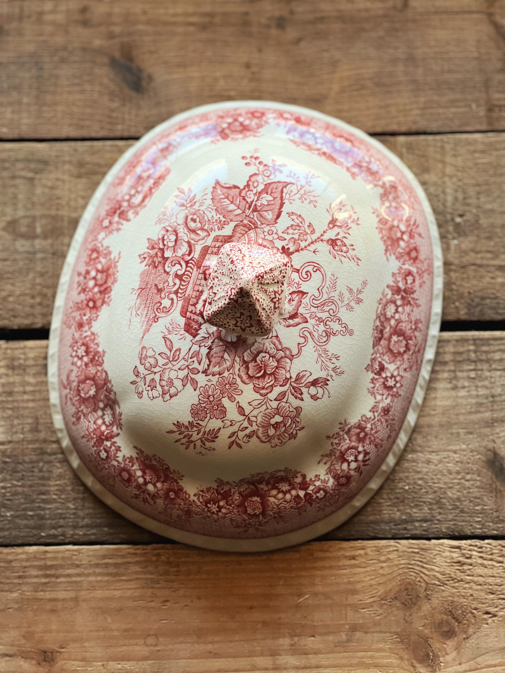 pink transferware lid