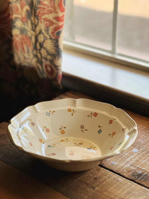 Vintage Sunnycraft Sunny's Pride Avignon Round Vegetable Bowl