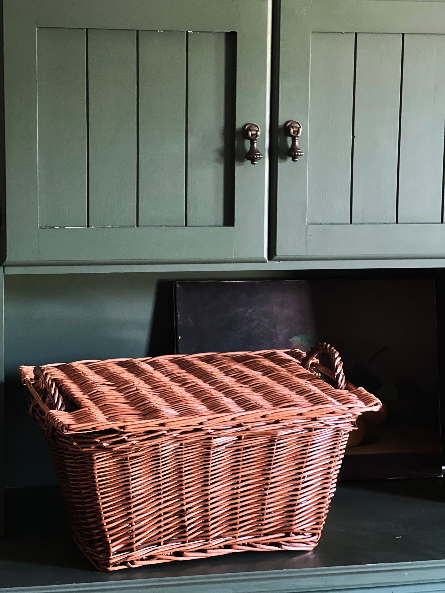 Vintage Picnic Basket