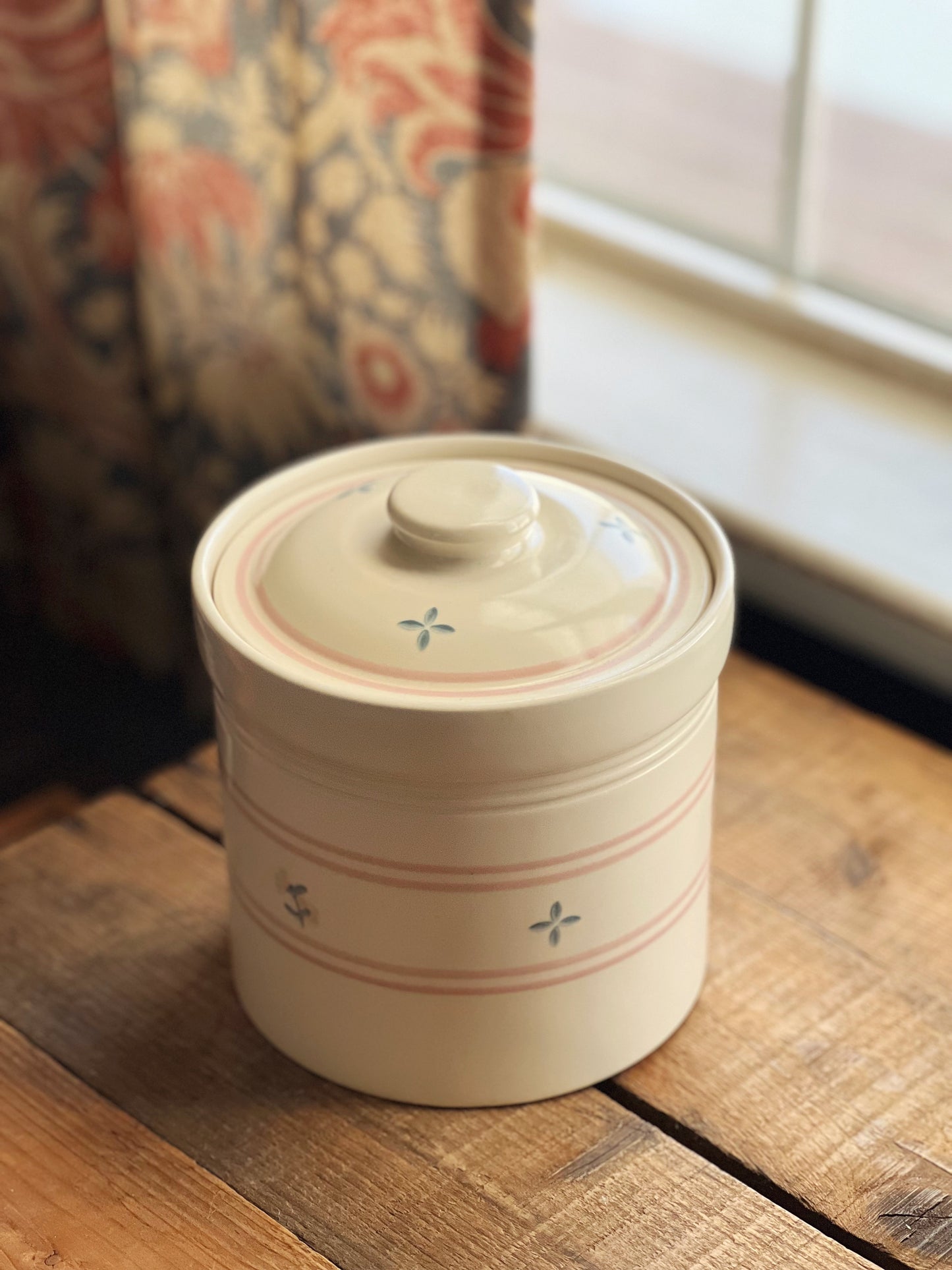 Vintage Pfaltzgraff Pink Stripe 1 1/2 Quart Kitchen Canister