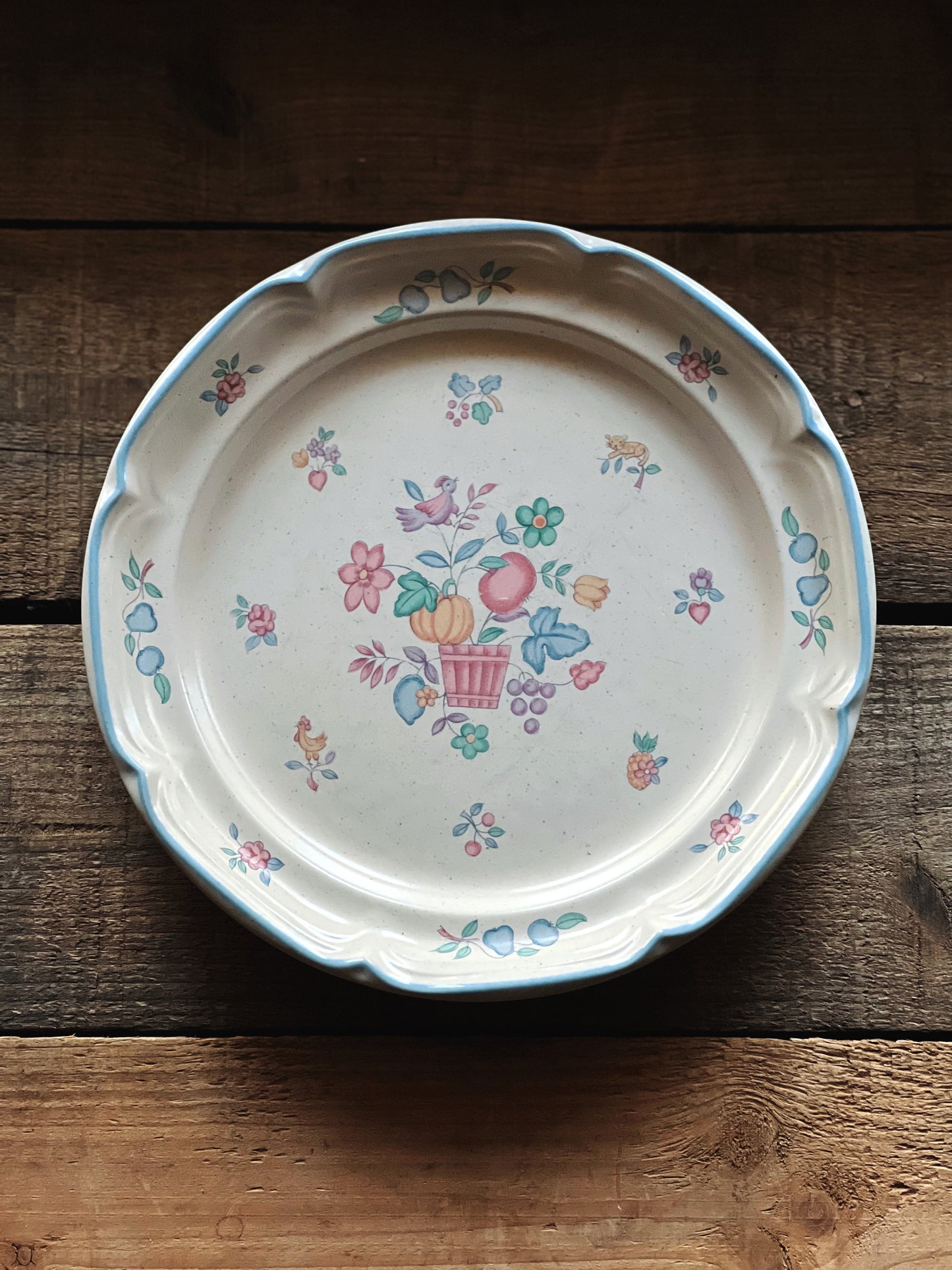 Vintage International Tableworks Welcome Home Salad Plate / Dessert Plate