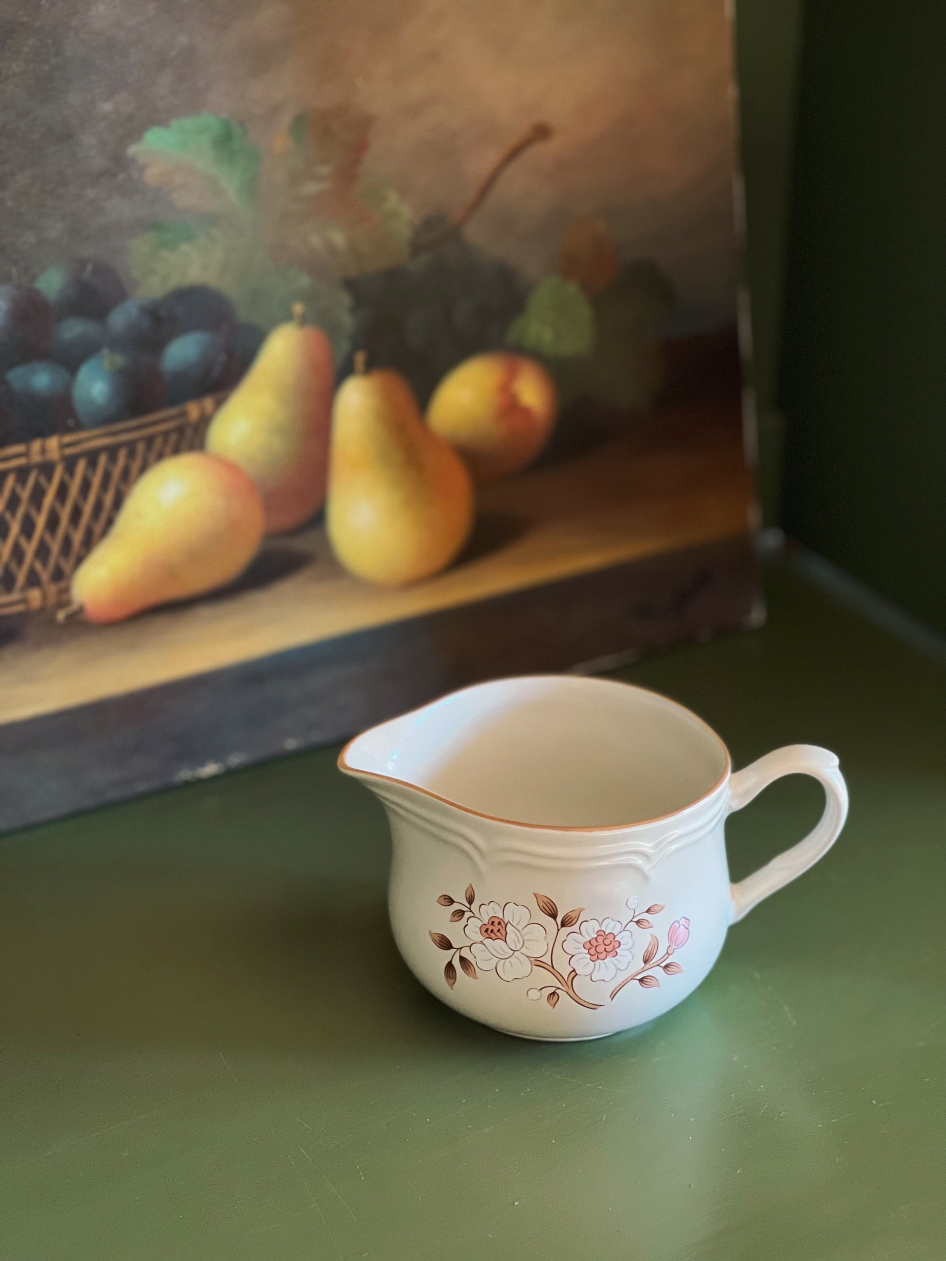 Vintage Covington Edition Idlewild Creamer