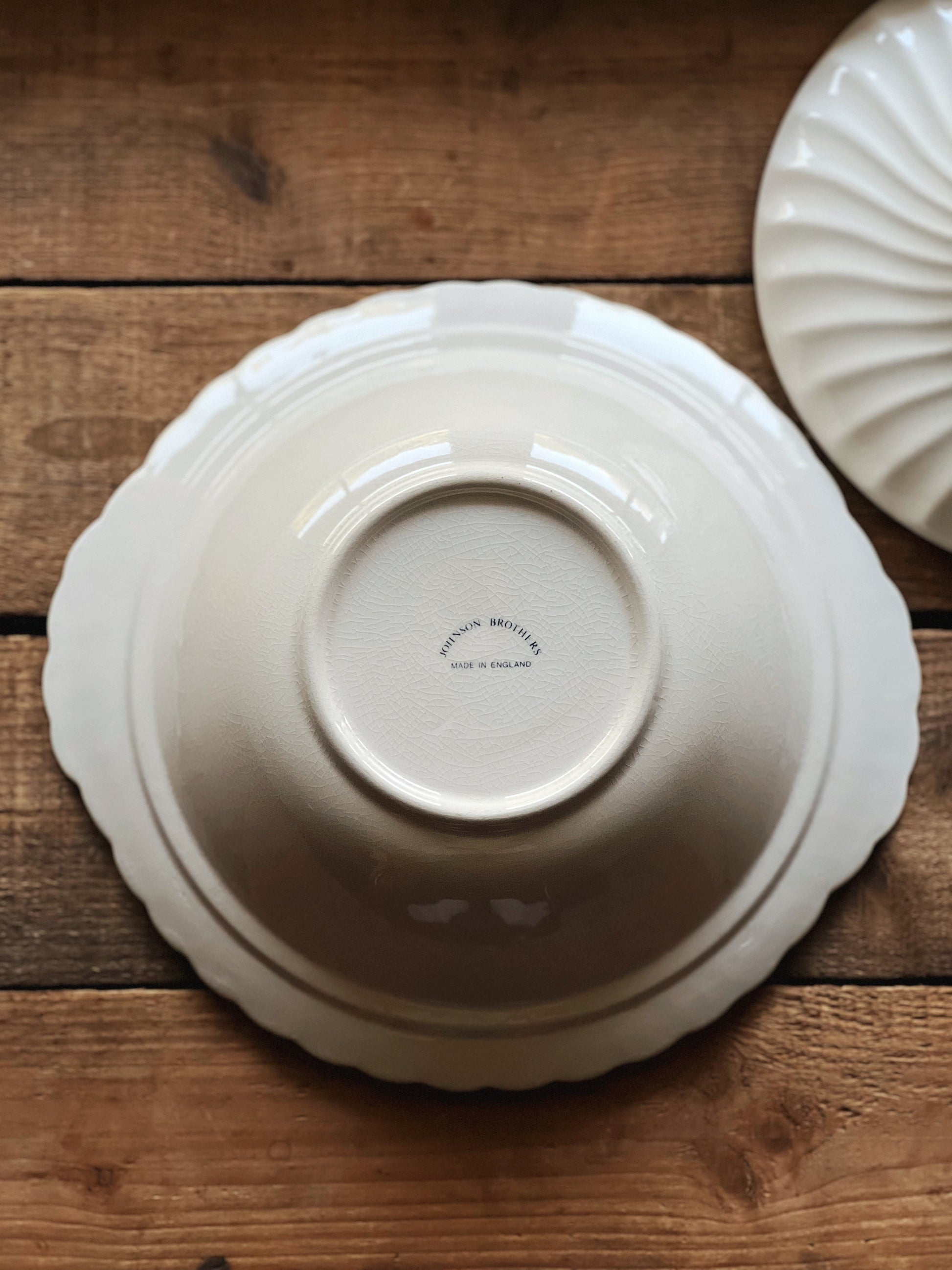Vintage Johnson Brothers Regency Ironstone Round Covered Vegetable Bowl