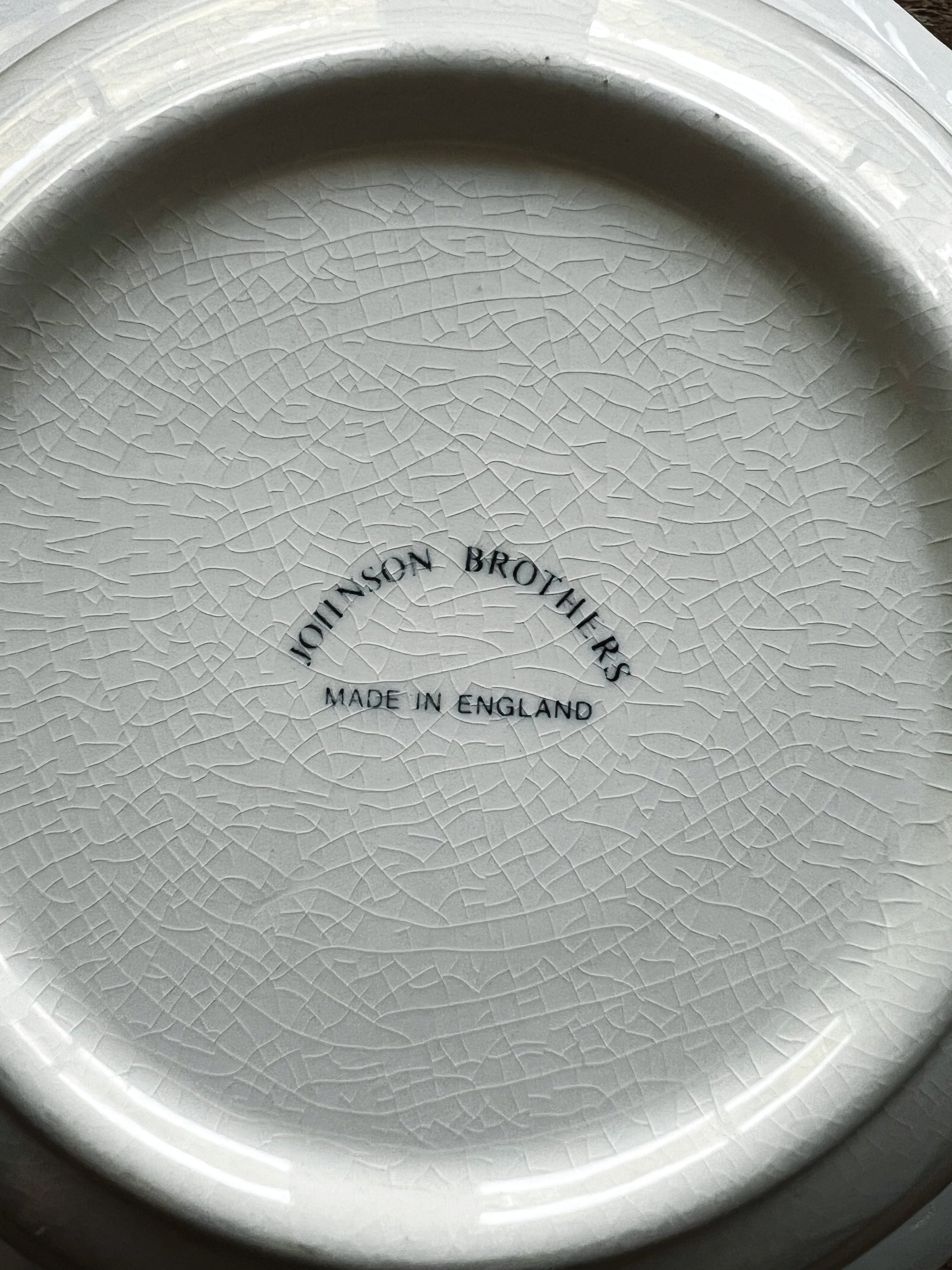 Vintage Johnson Brothers Regency Ironstone Round Covered Vegetable Bowl