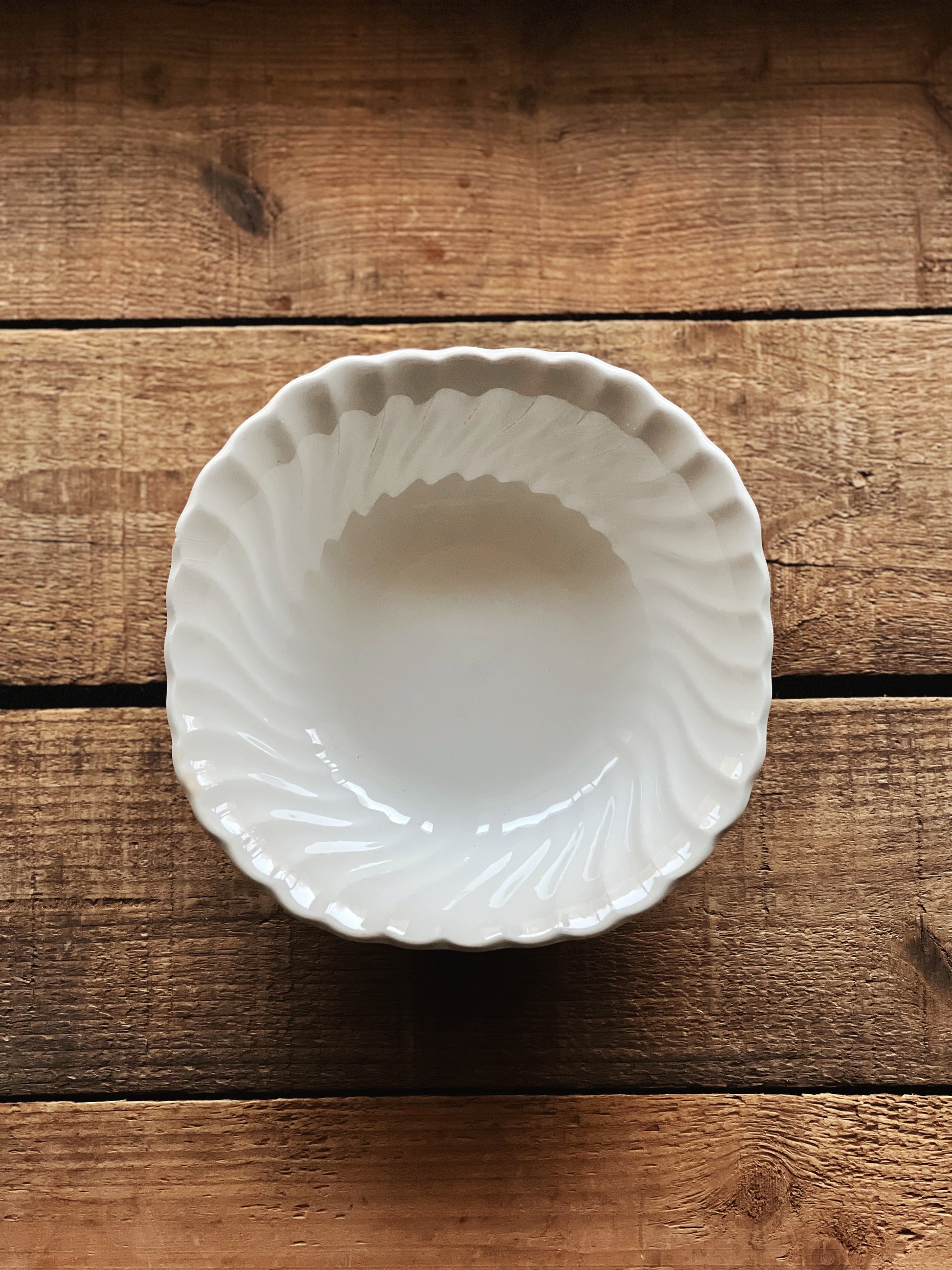 Vintage Johnson Brothers Regency Square Cereal Bowls