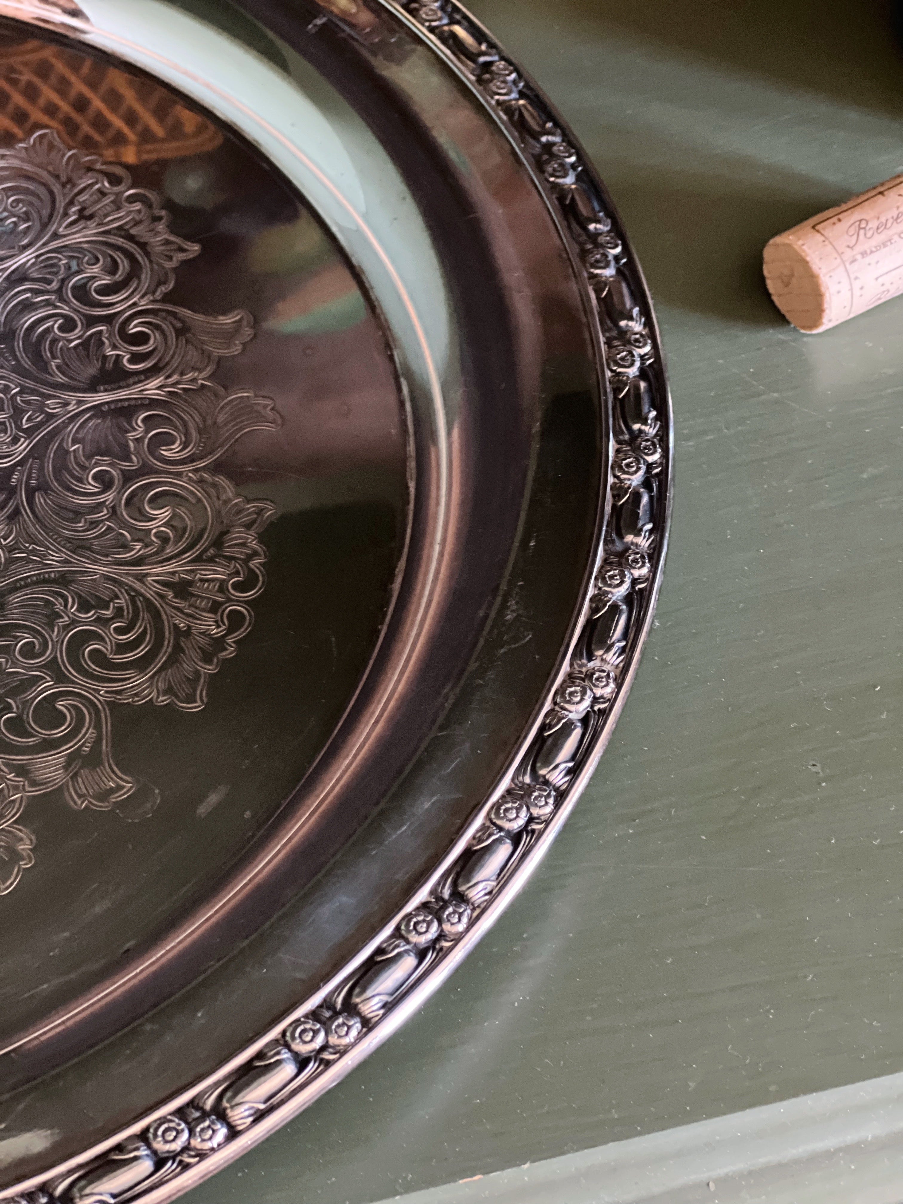 Vintage Oneida Silversmiths Park Lane Round Silver Serving Tray