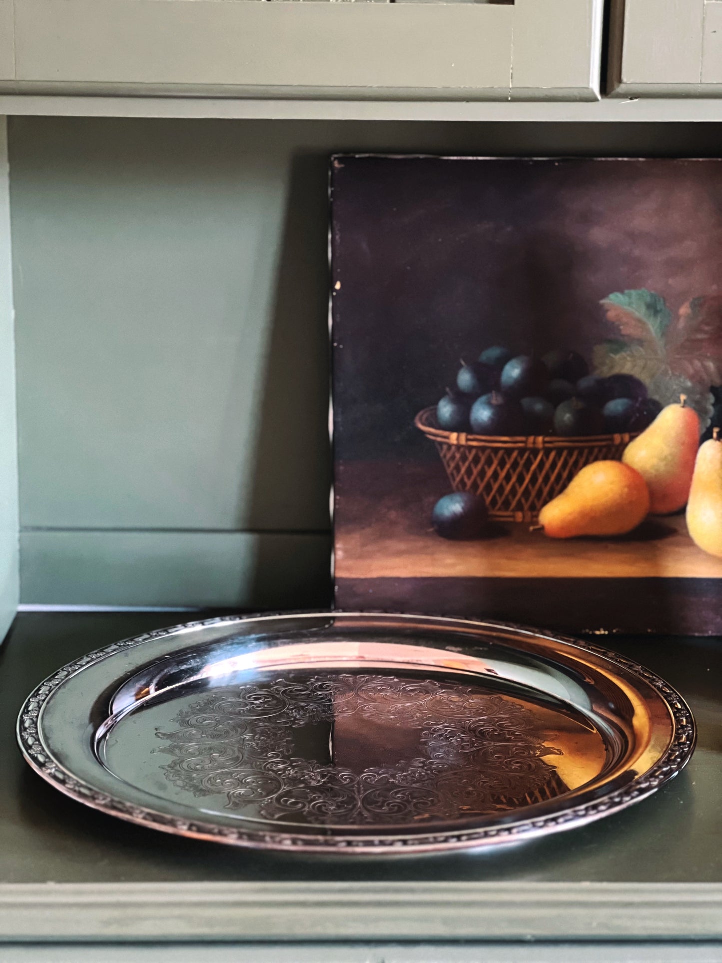 Vintage Oneida Silversmiths Round Silver Serving Tray