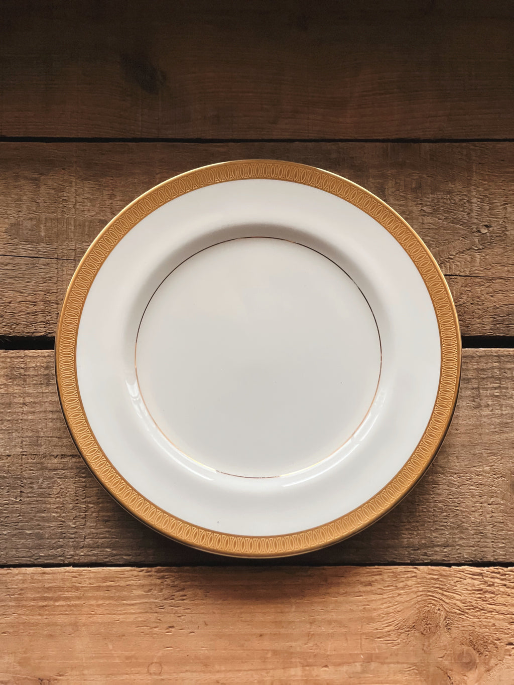 Vintage Mikasa Bone China Pembroke Salad/Dessert Plate