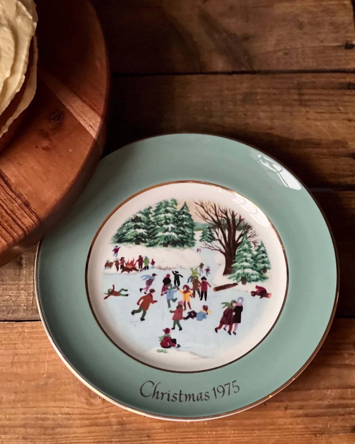 Christmas plate of people ice skating