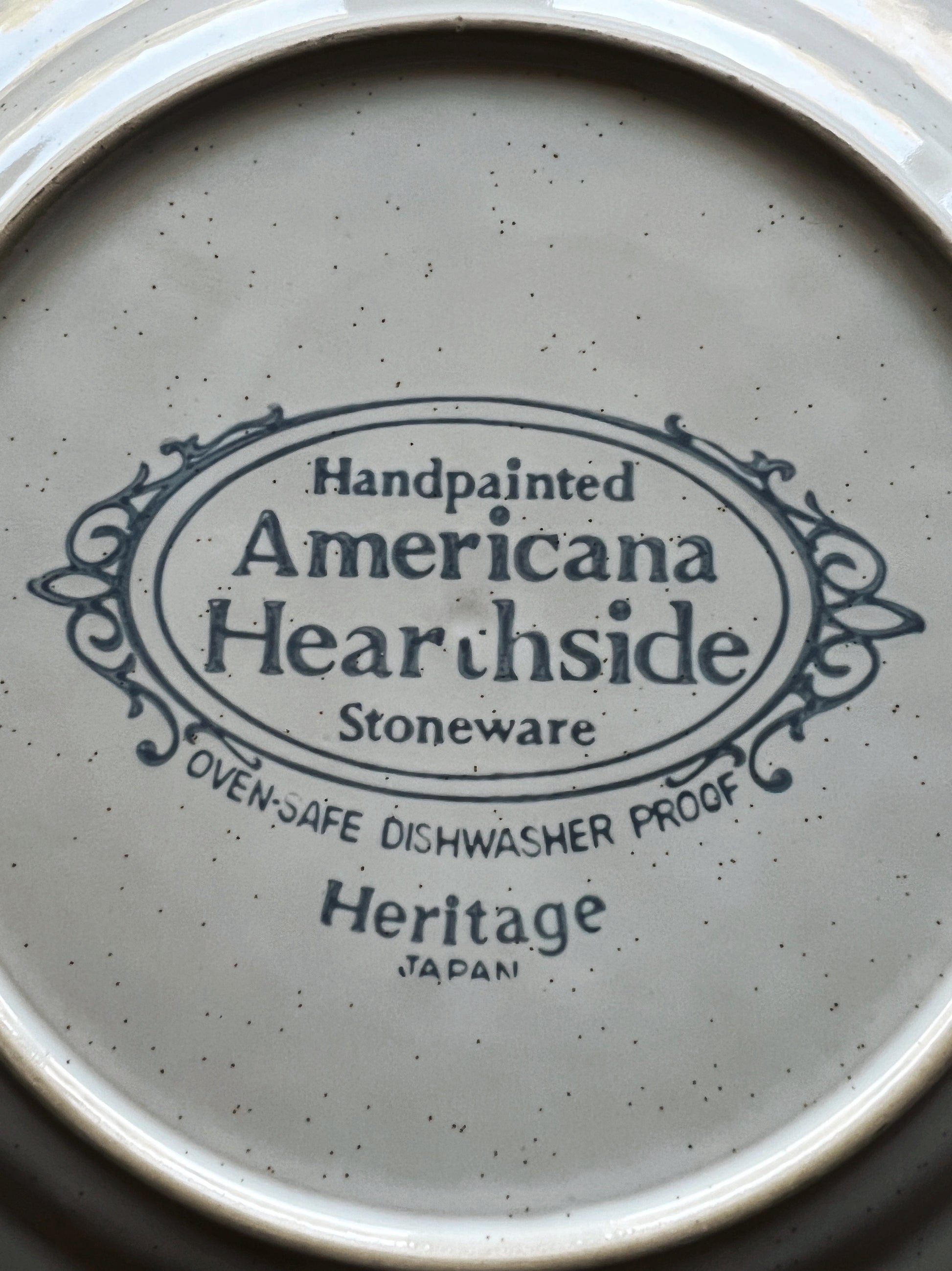 Vintage American Hearthside Stoneware Heritage Dinner Plate