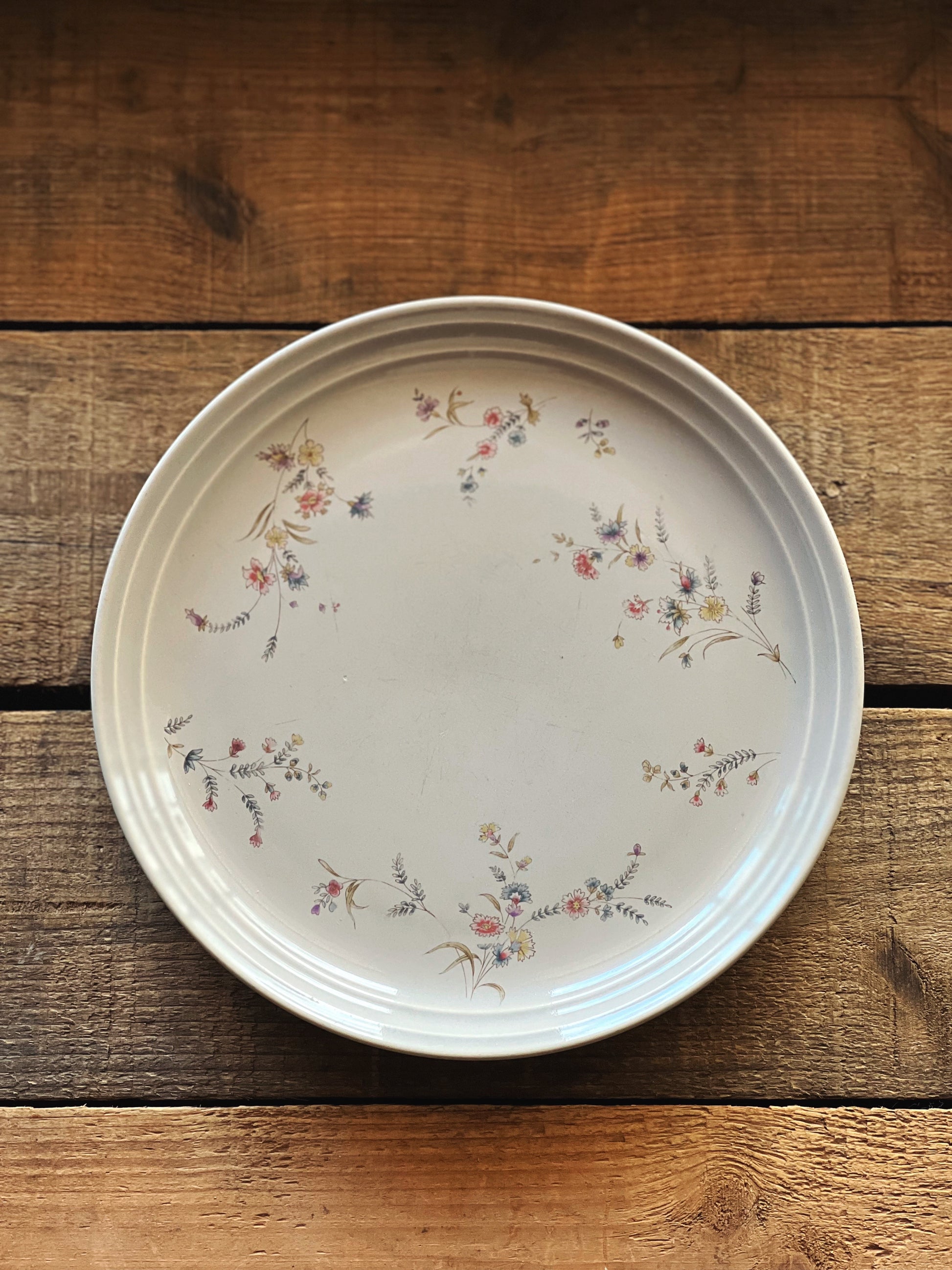 Mikasa salad clearance plates