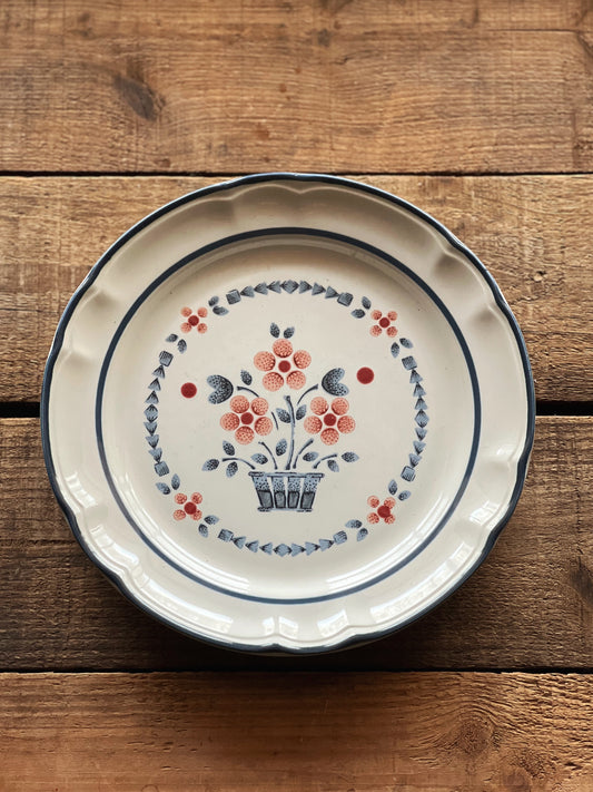 blue and red country floral pattern stoneware plate