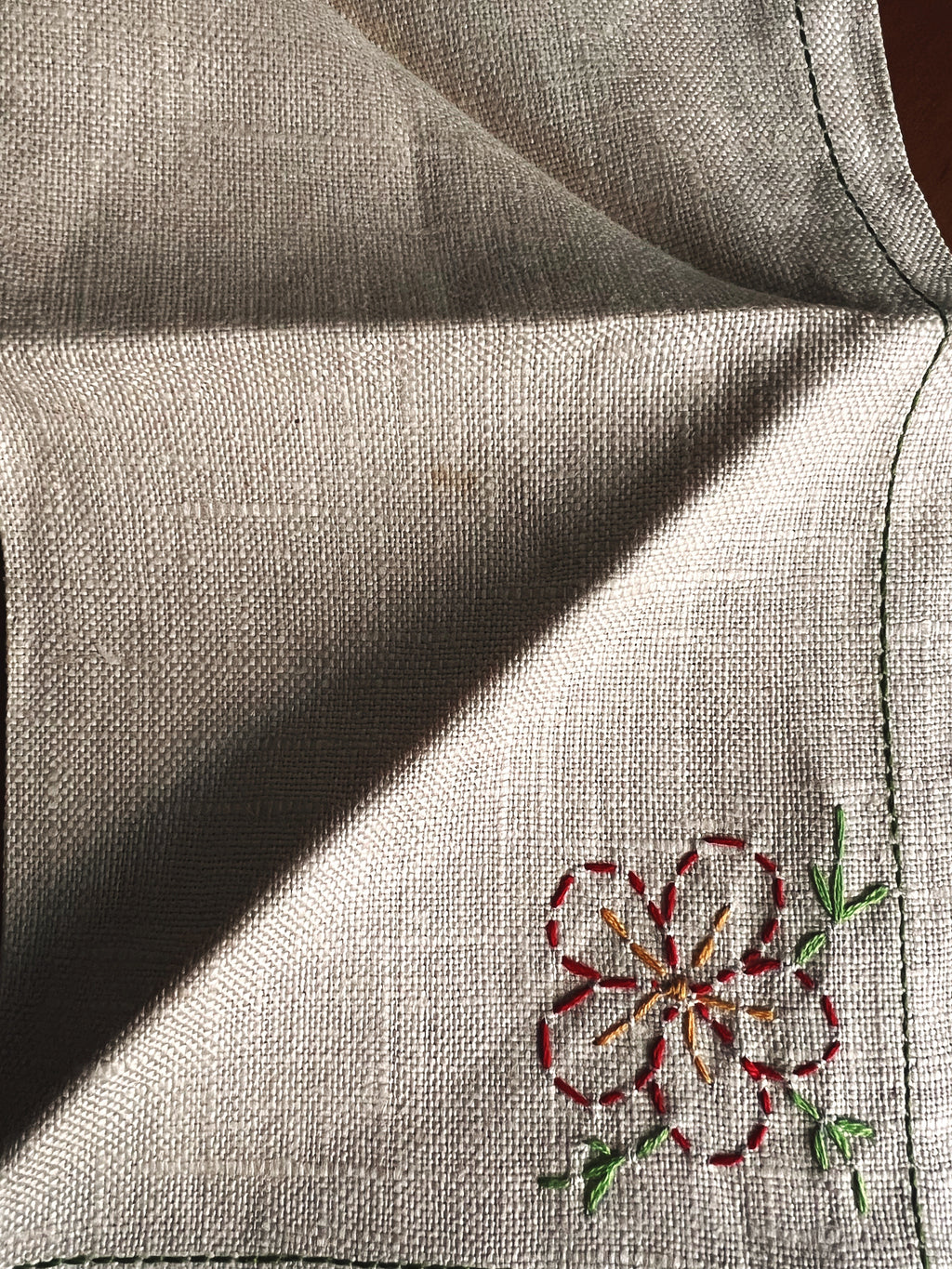 Set of 4 Vintage Embroidered Cocktail Napkins