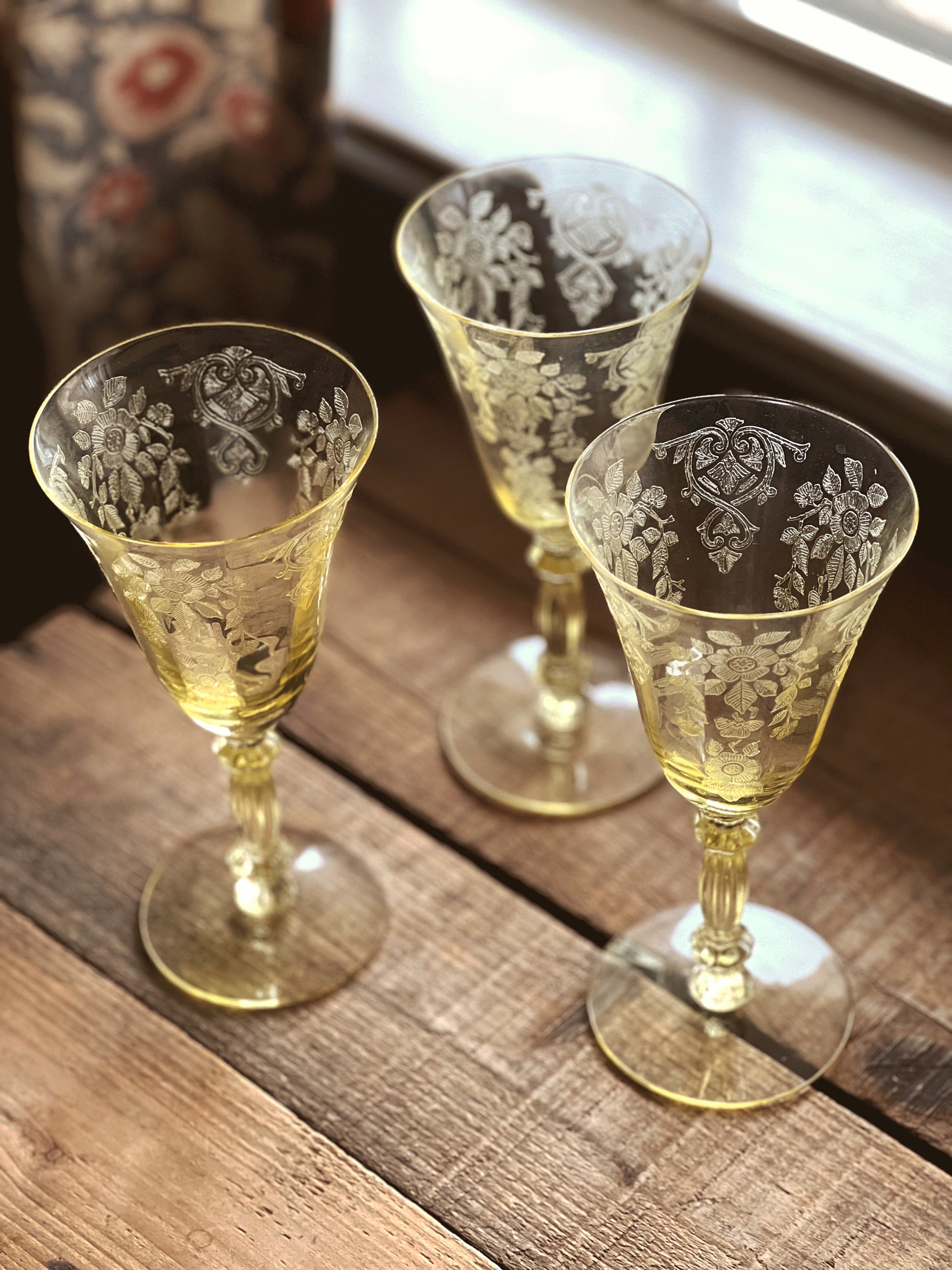 Vintage Cambridge Apple Blossom Water Goblet
