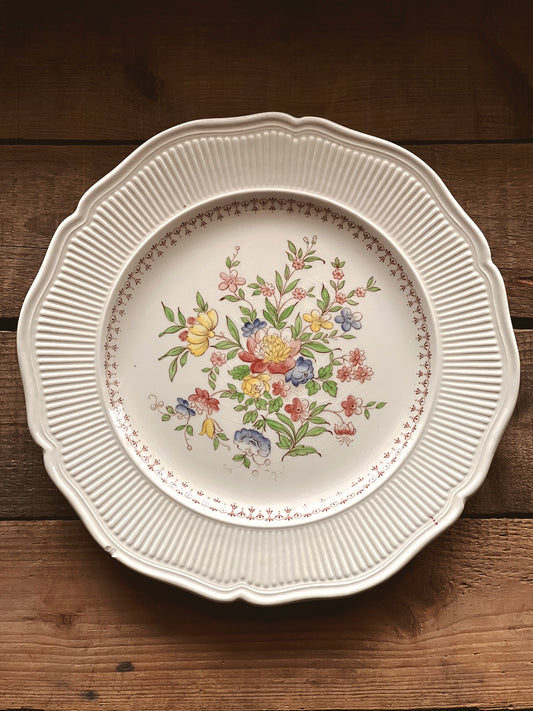 Vintage Royal Doulton The Medford Dinner Plate