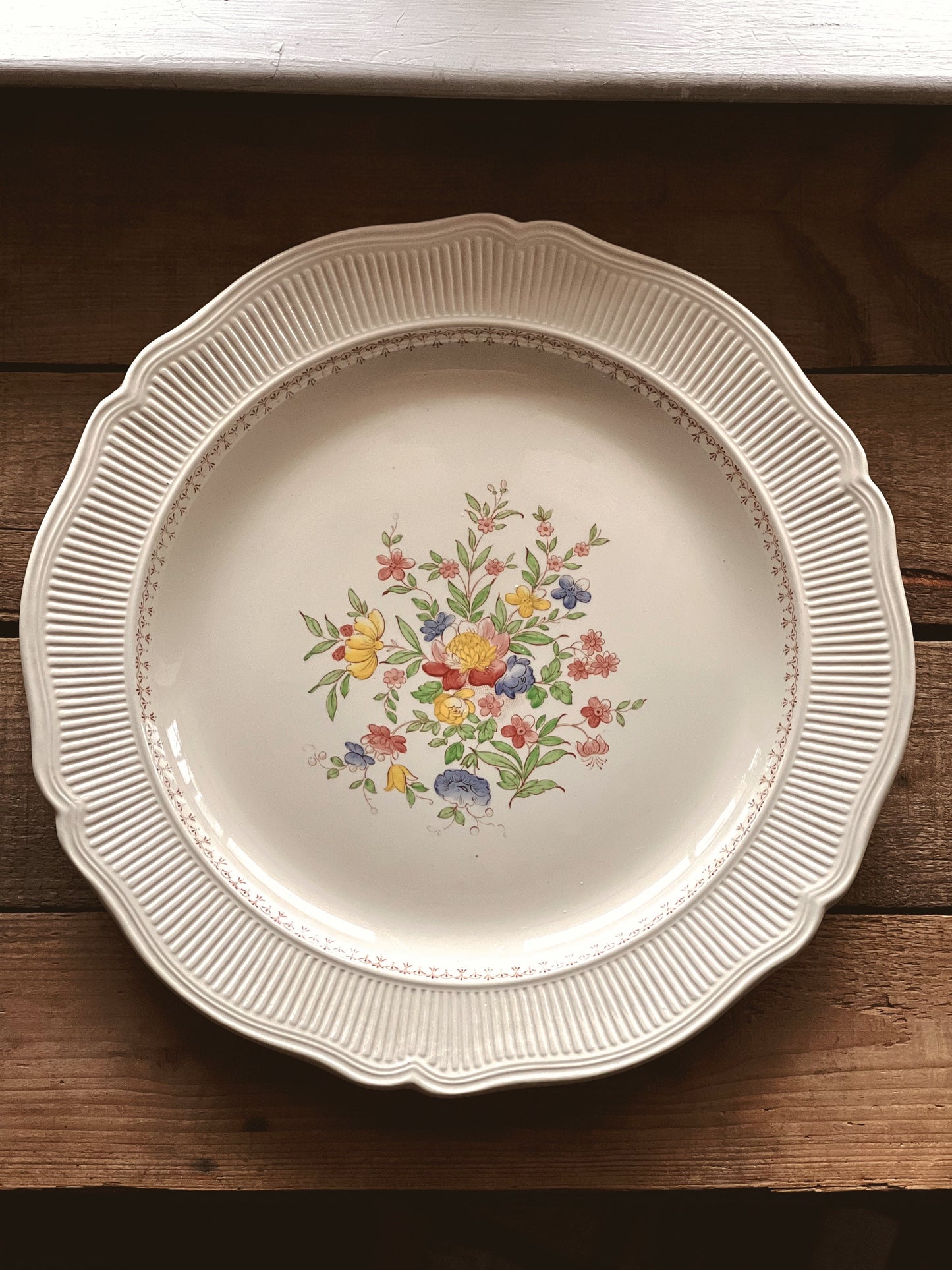 Vintage Royal Doulton The Medford Round Platter / Chop Plate