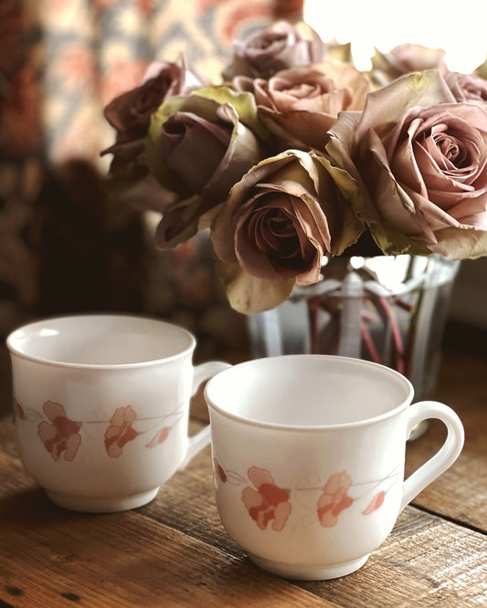 Vintage Arcopal France Linette Floral Mug