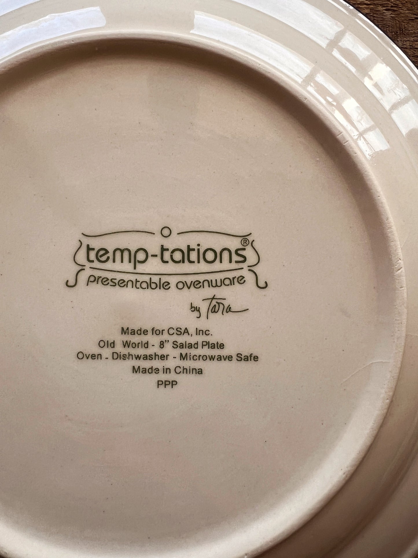 Temptations by Tara Old World Pattern Plates