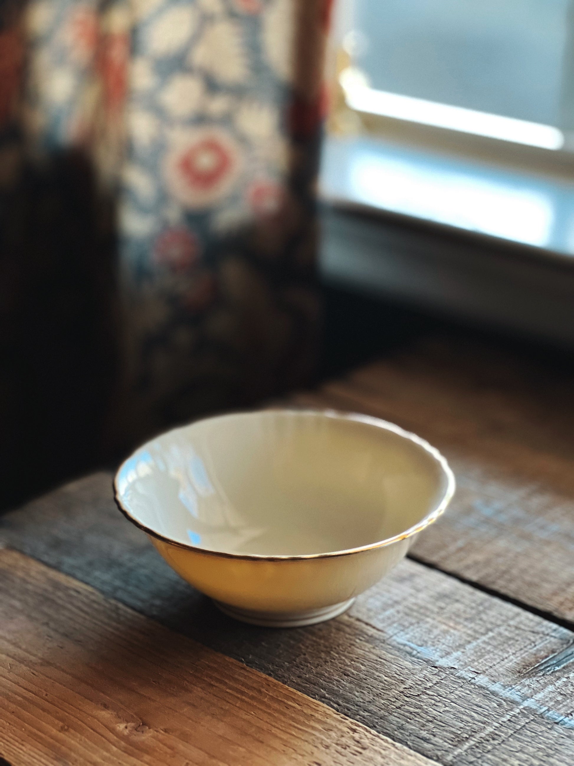 Vintage Syracuse China Federal Shape Brantley Footed Bowl