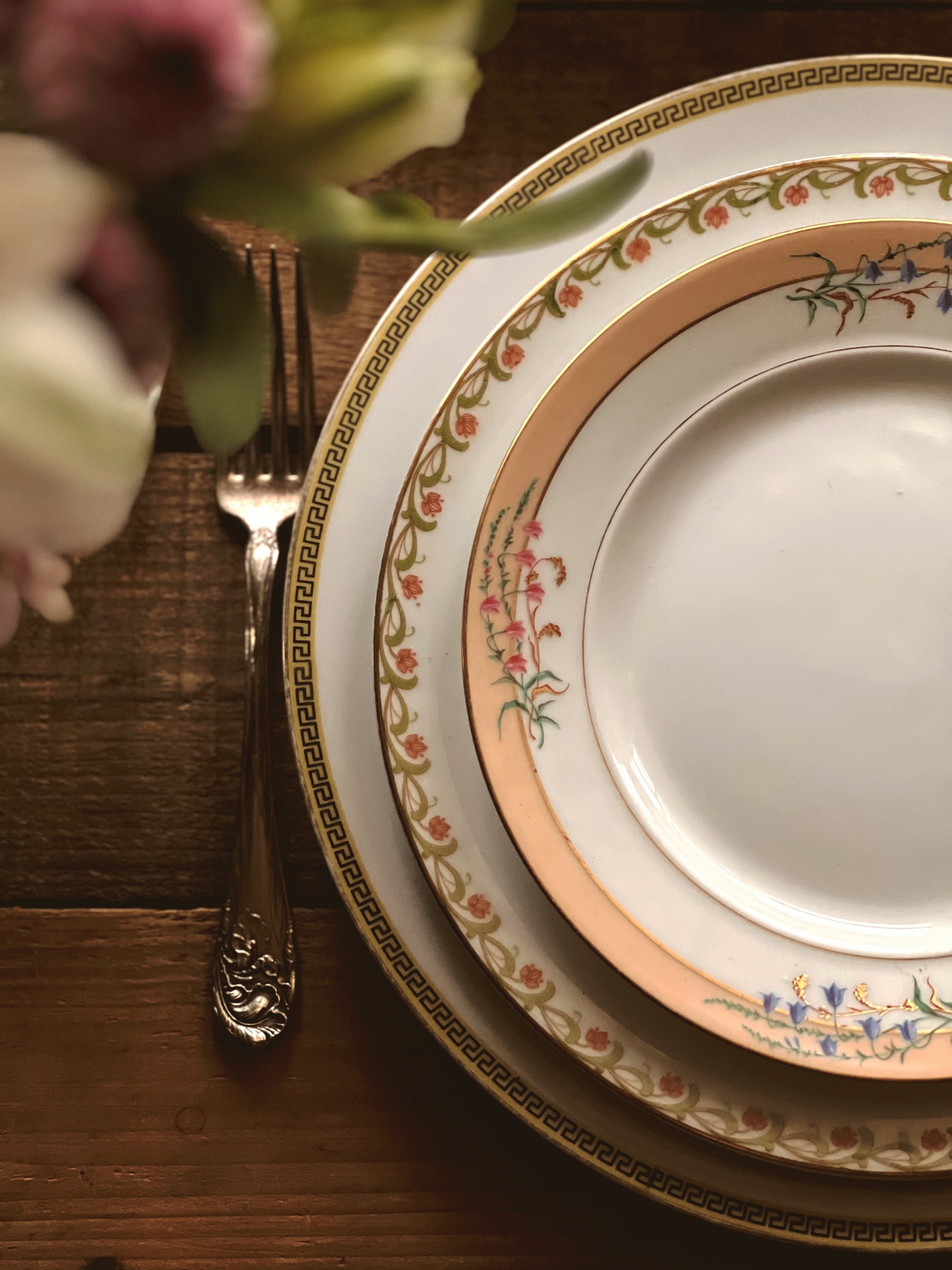 Vintage Epiag Czechoslovakia Greek Key Dinner Plate