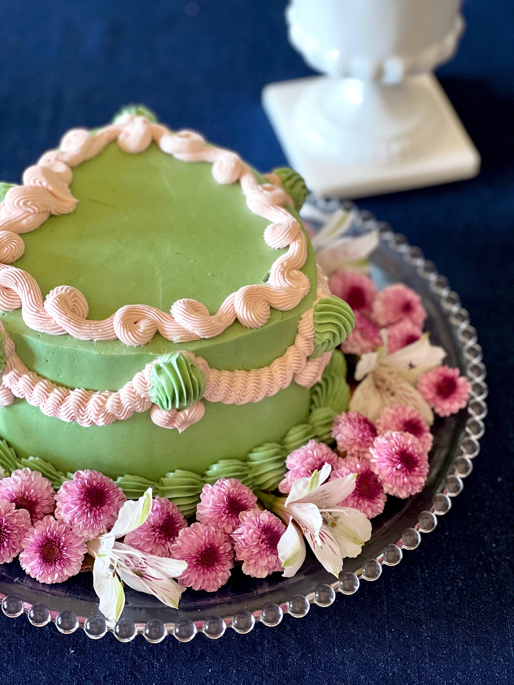 Vintage Boopie Glass Cake Plate / Round Platter