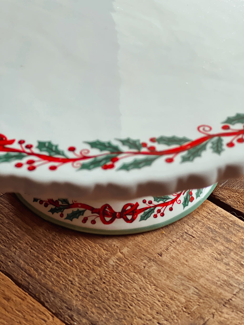 Vintage Avon Christmas Cake Stand
