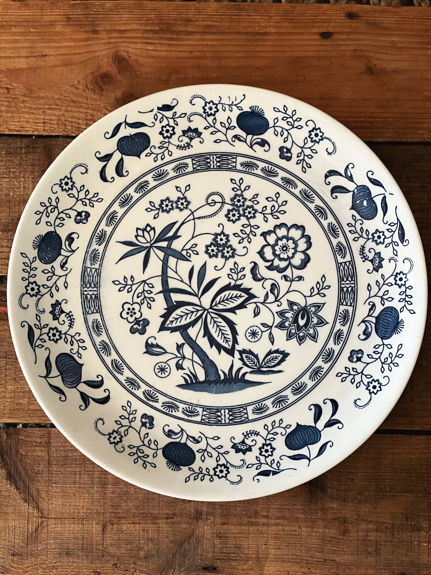 Vintage Mayfair Japan Round Blue Onion Platter