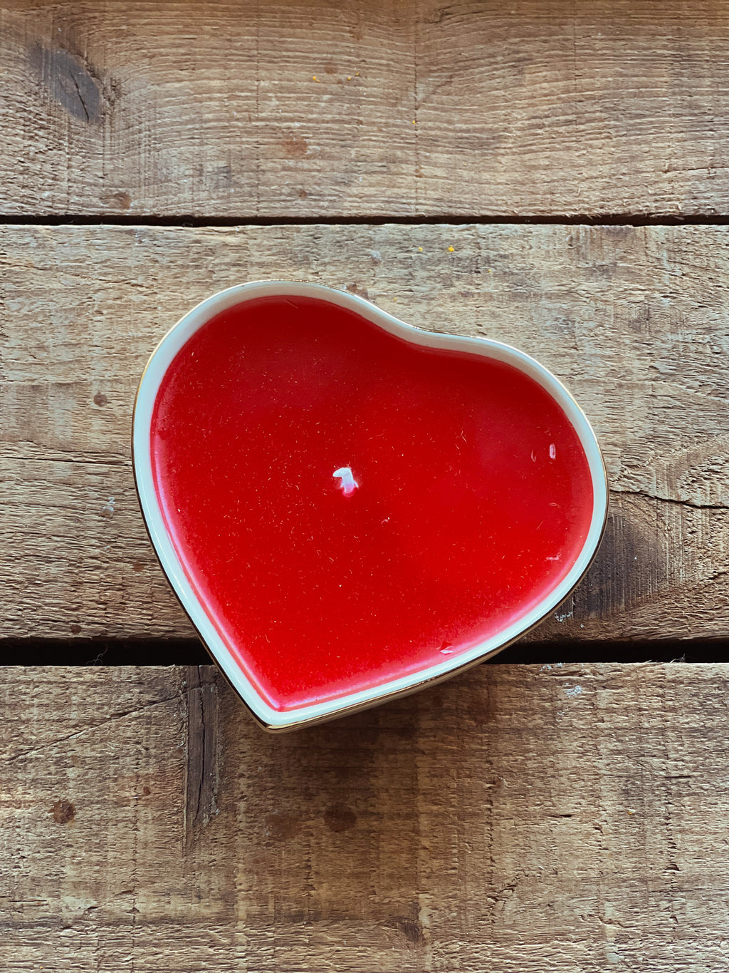 Vintage Christmas Heart Candle in Porcelain Dish
