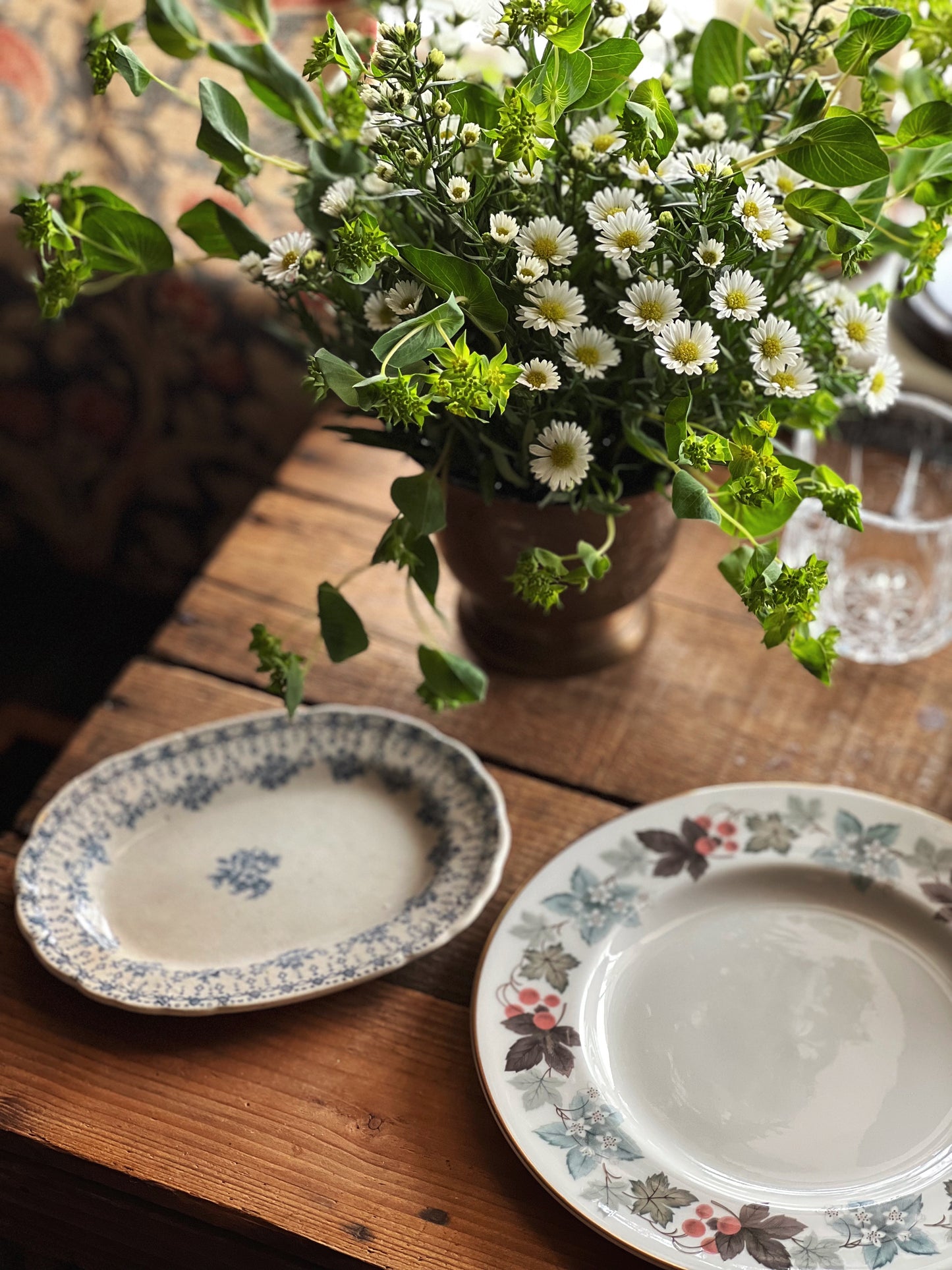 blue and white transferware platter