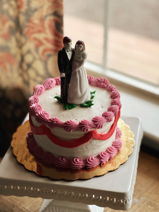 small bride and groom cake topper