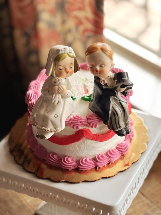 Vintage Seated Bride and Groom Cake Topper