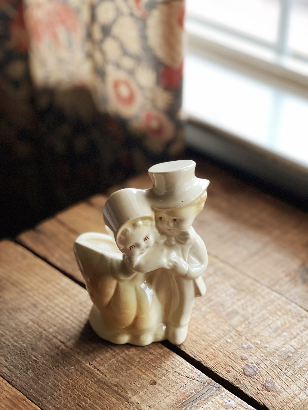 Vintage Hand Painted Ceramic Bride and Groom Cake Topper / Flower Holder