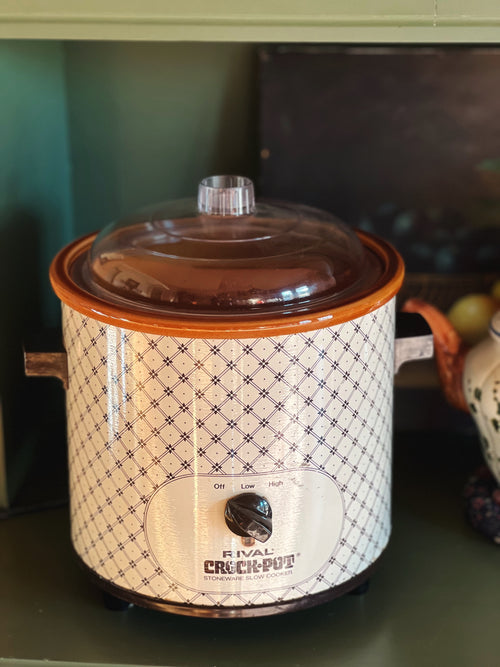 Vintage Rival 3.5 Quart Multi Temperature Slow Cooker