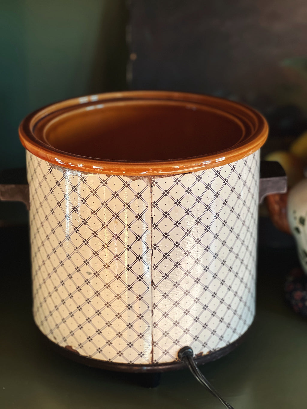 Vintage Rival 3.5 Quart Multi Temperature Slow Cooker