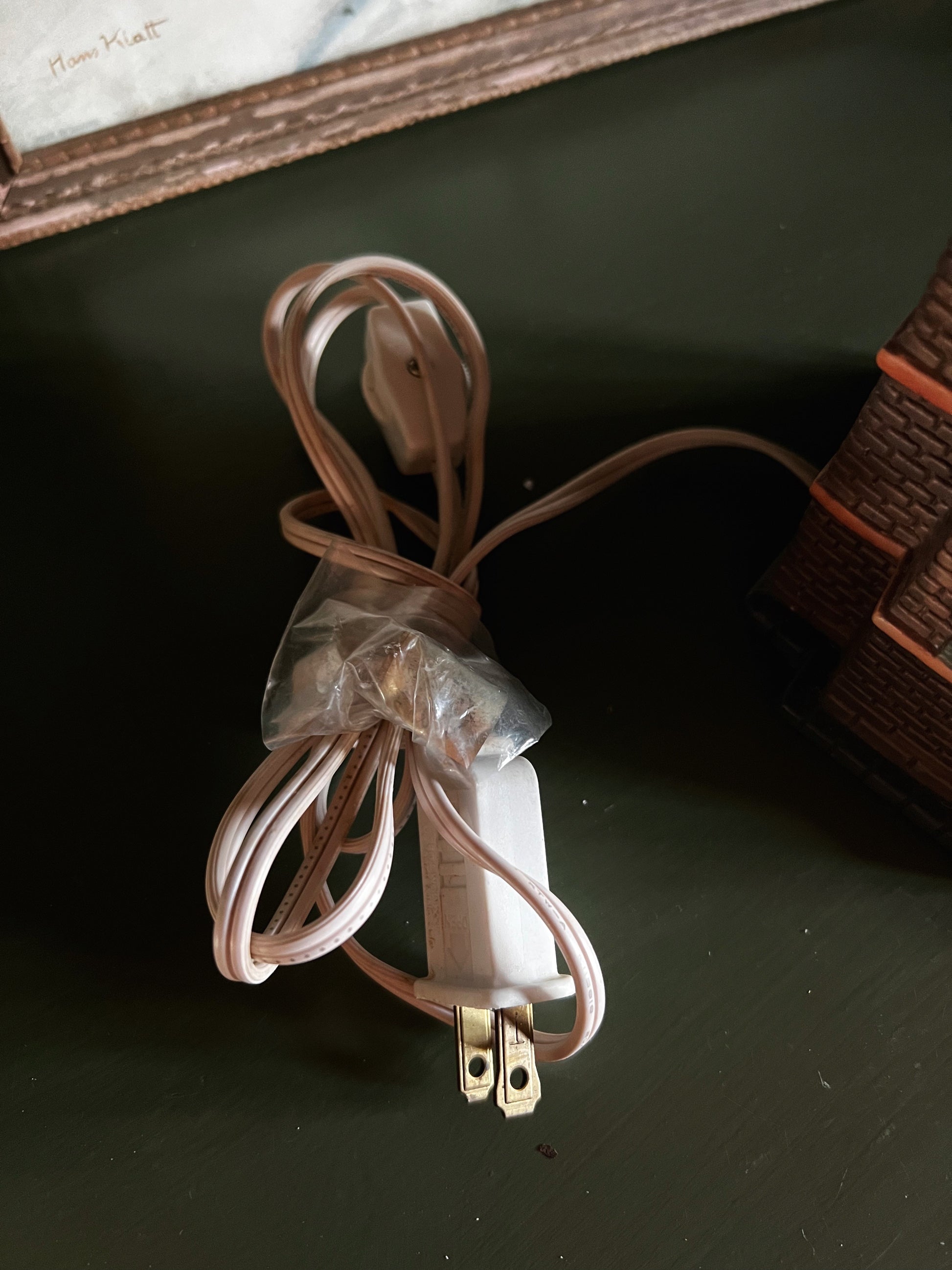 Vintage Light Up Christmas Village Hotel & Shop