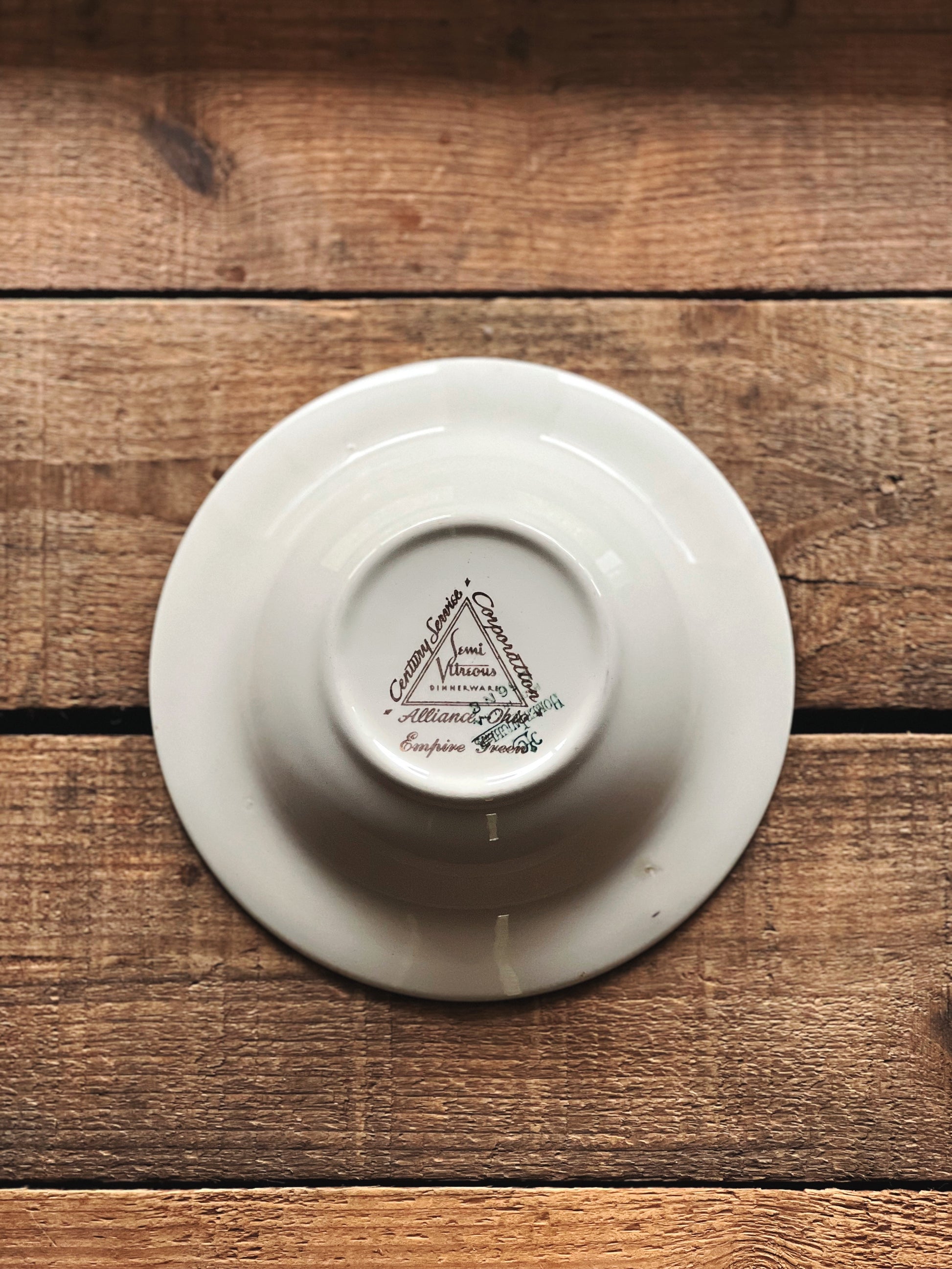 Vintage Homer Laughlin Empire Green Berry Bowl