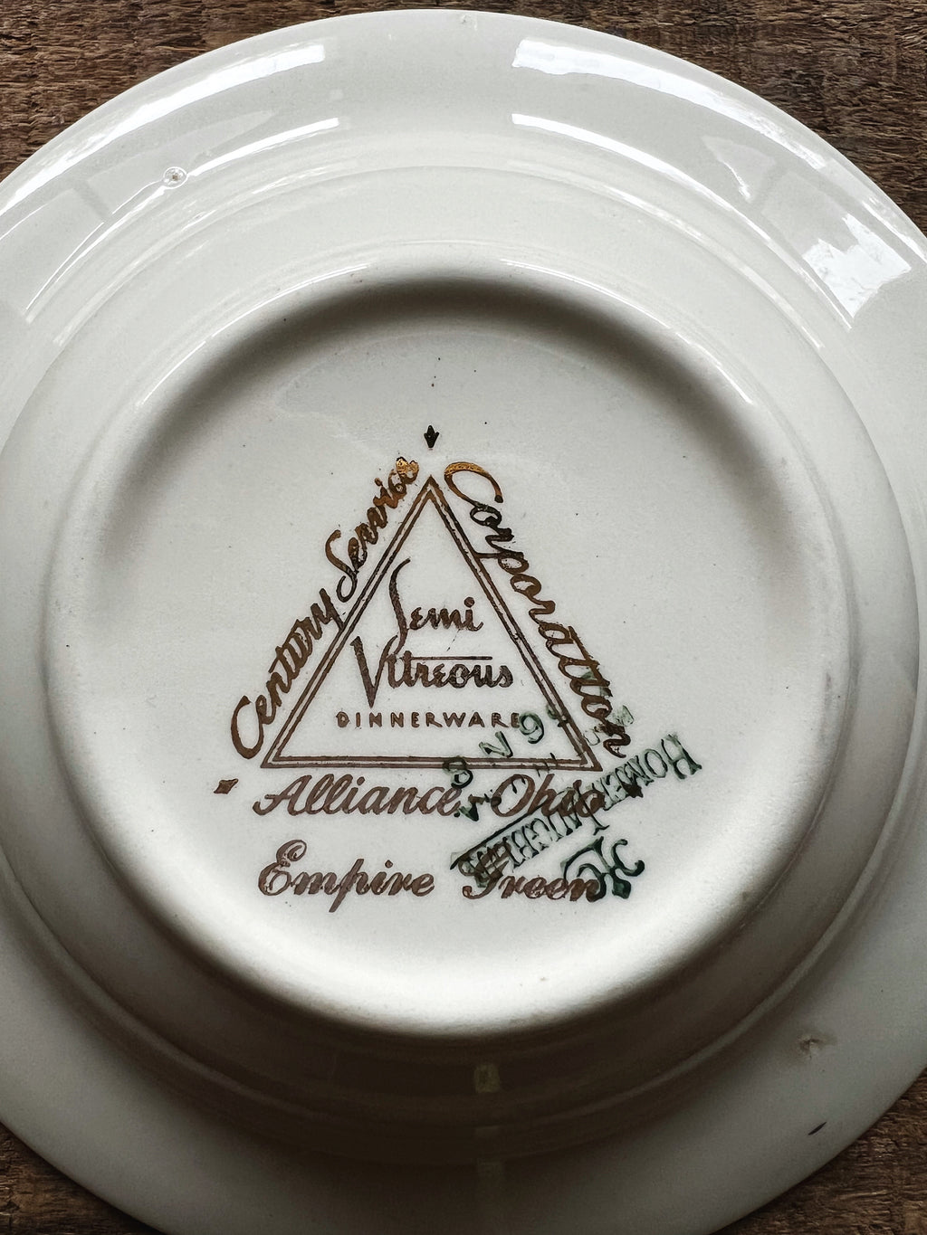 Vintage Homer Laughlin Empire Green Berry Bowl