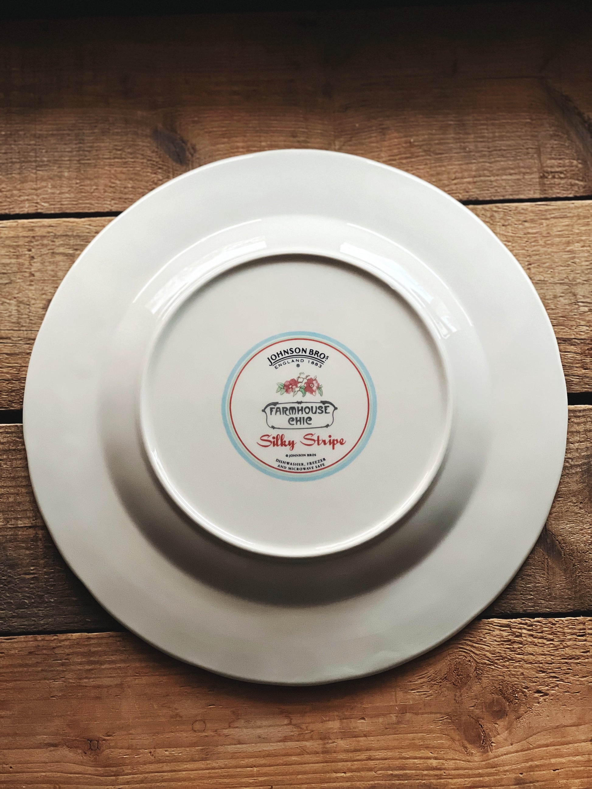 Vintage Johnson Brothers Farmhouse Chic Silky Stripe Dinner Plate