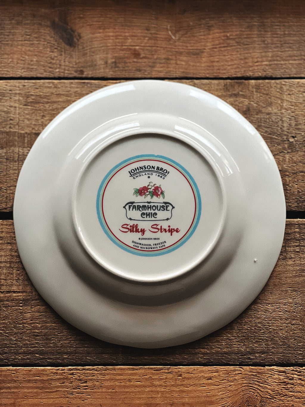 Vintage Johnson Brothers Farmhouse Chic Silky Stripe Salad Plate