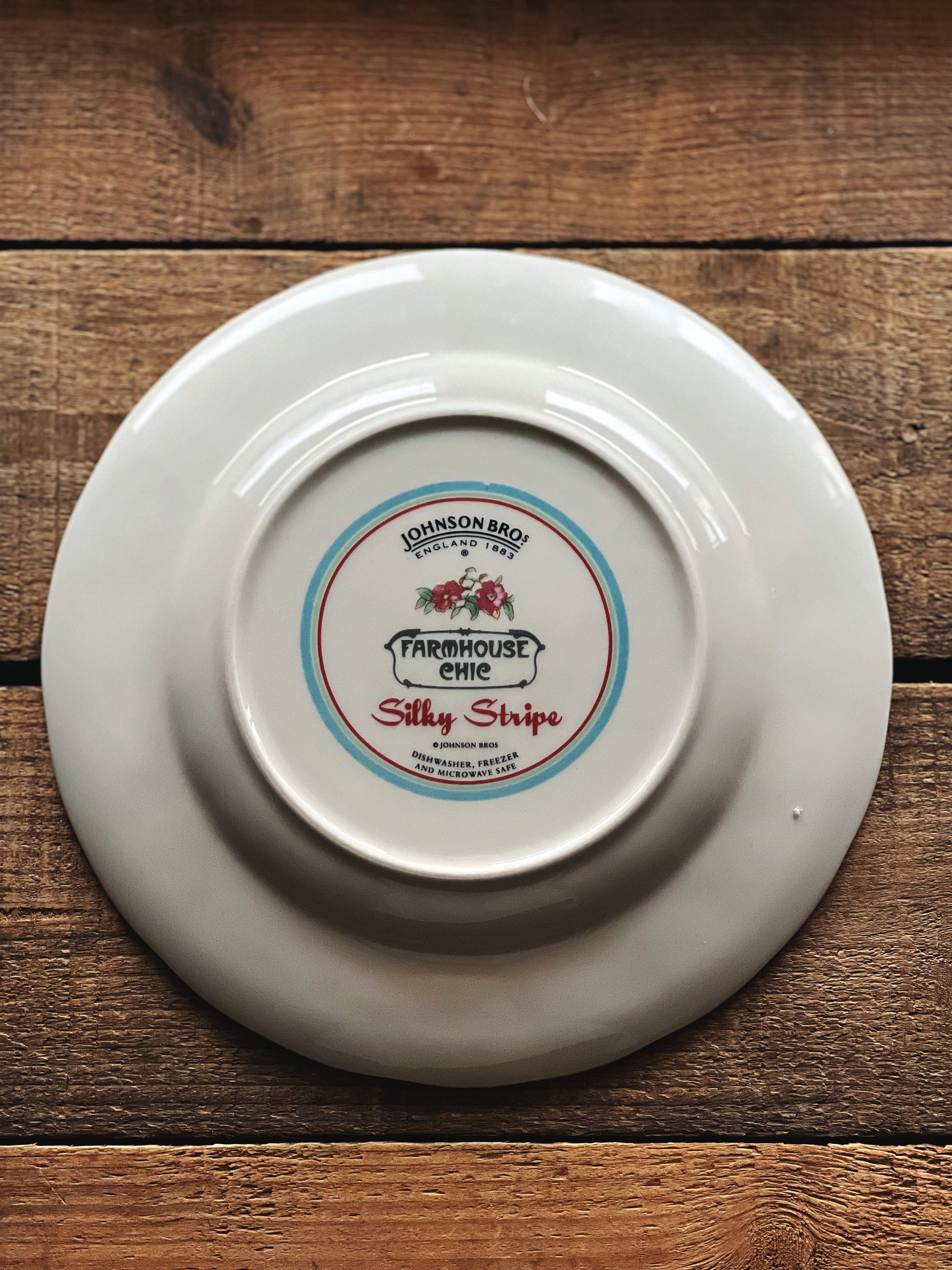 Vintage Johnson Brothers Farmhouse Chic Silky Stripe Salad Plate