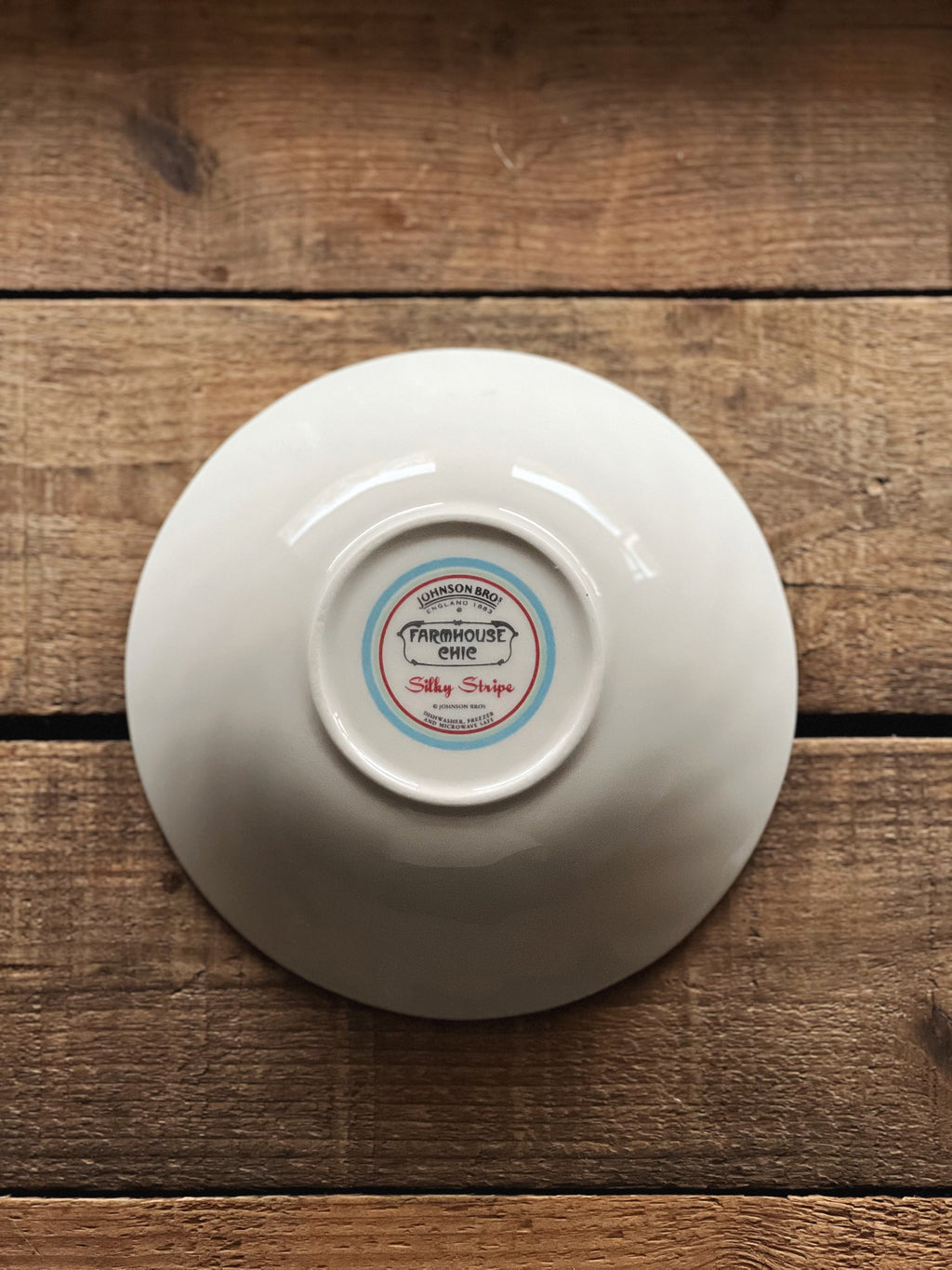 Vintage Johnson Brothers Farmhouse Chic Silky Stripe Cereal Bowl