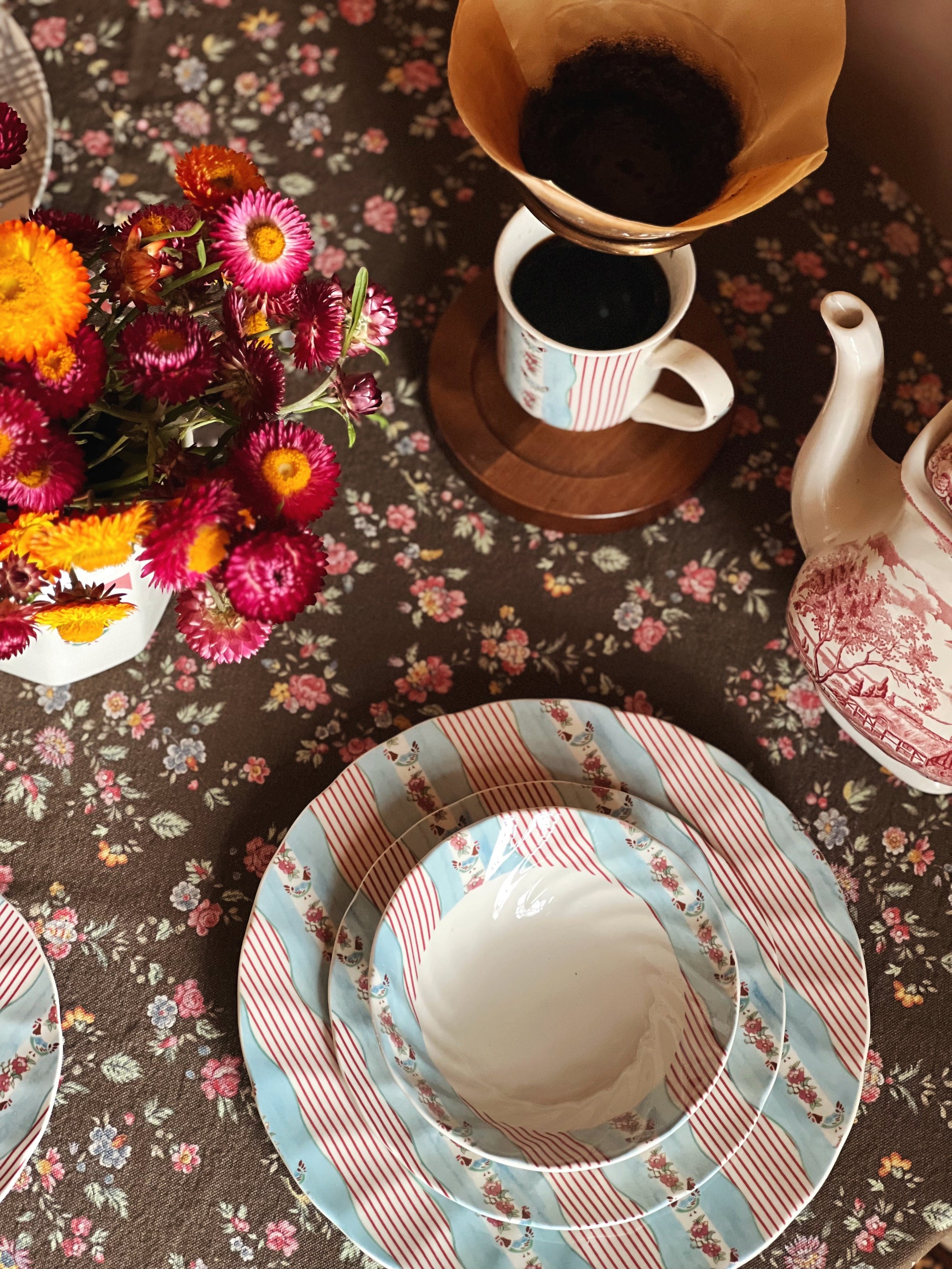 Vintage Johnson Brothers Farmhouse Chic Silky Stripe Cereal Bowl