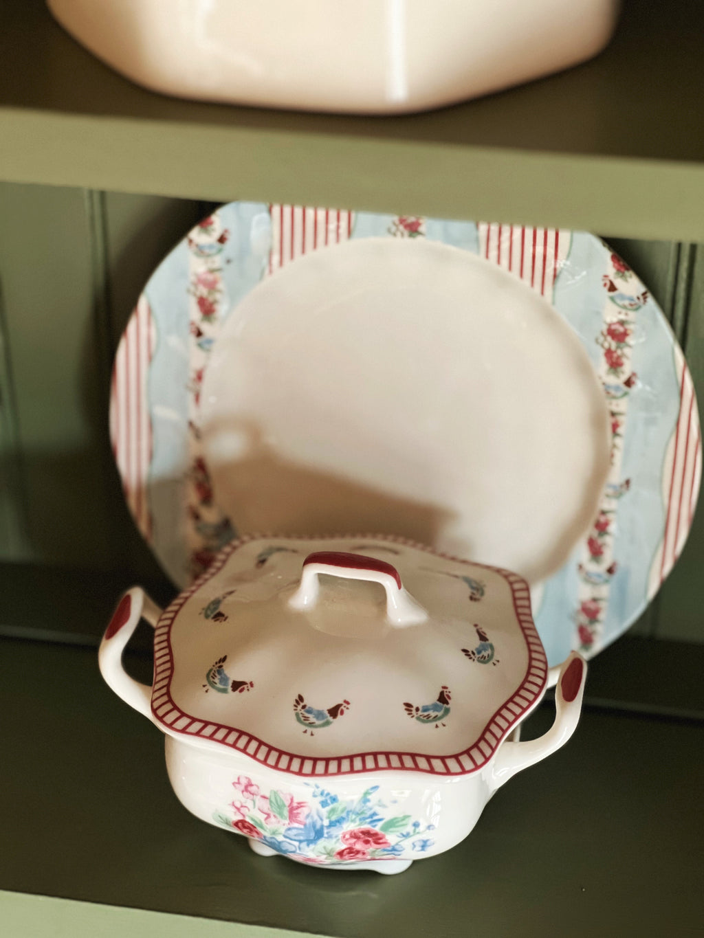 Vintage Johnson Brothers Farmhouse Chic Silky Stripe Sugar Bowl with Lid