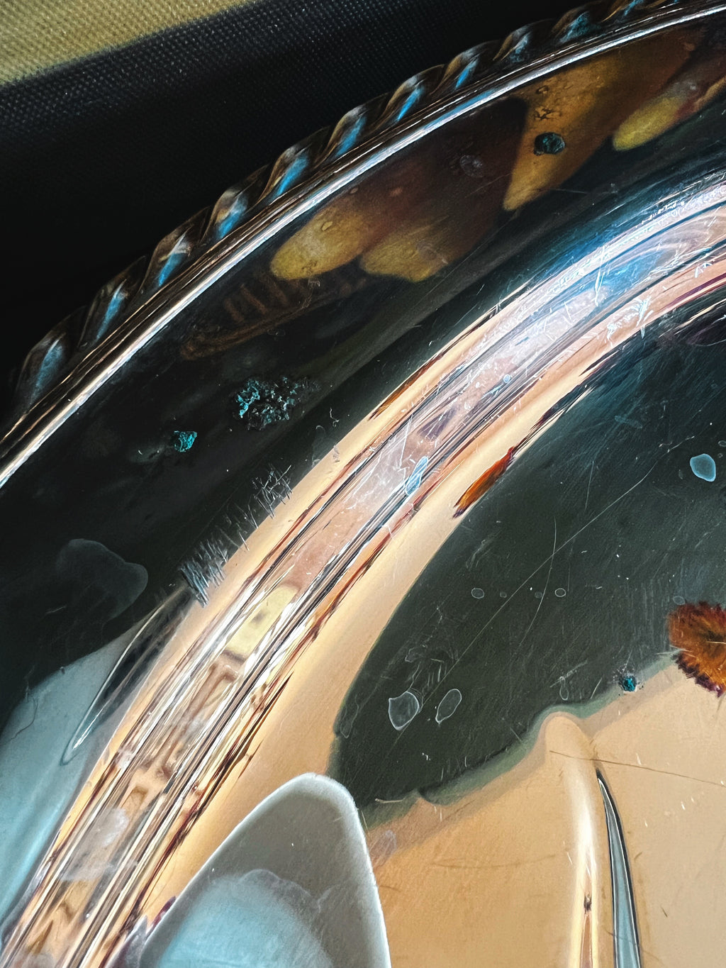 Vintage Wm Rogers 4110 Oval Footed Serving Meat Platter with Well