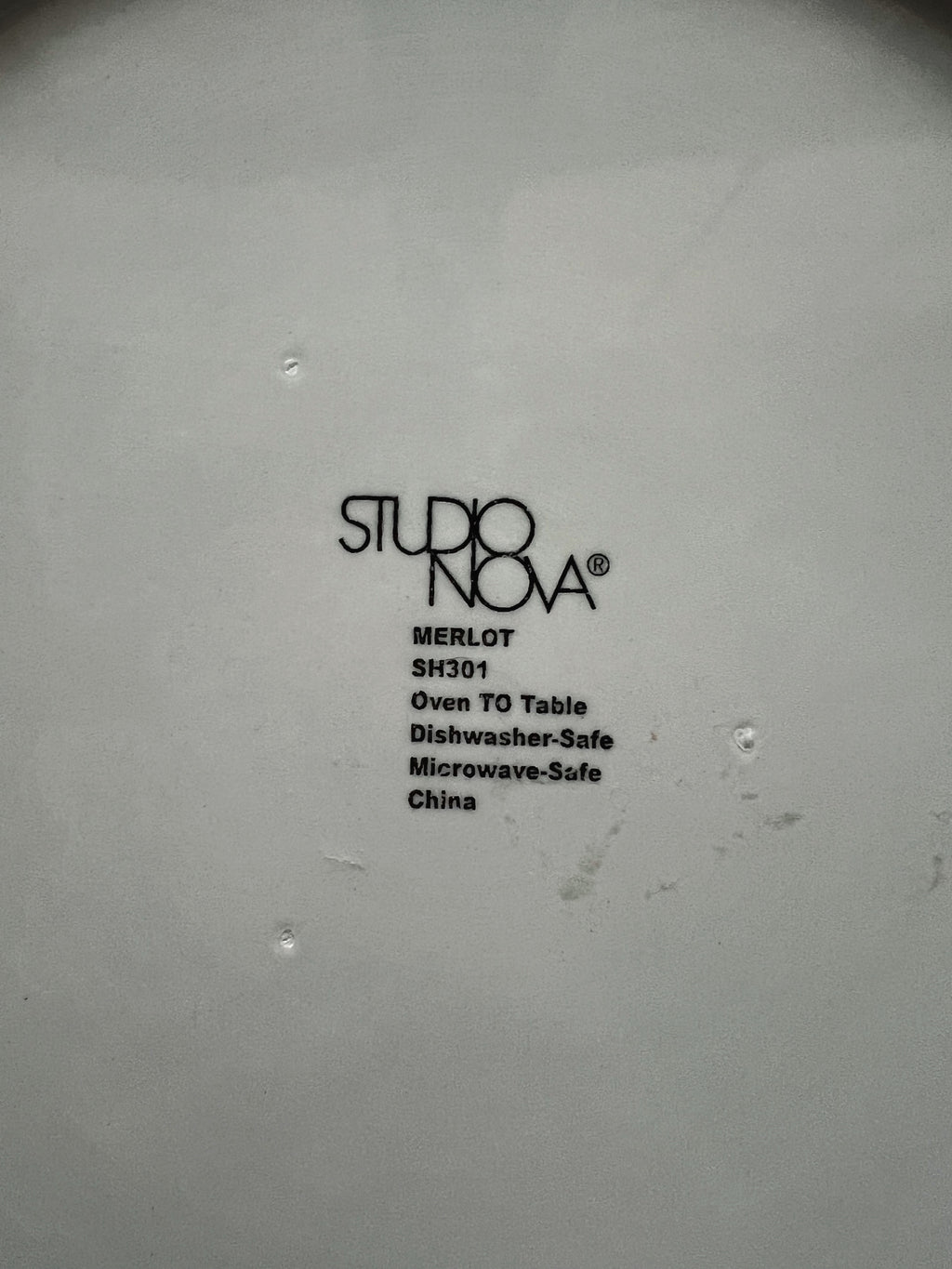 Vintage Studio Nova Merlot Chop Plate / Round Platter