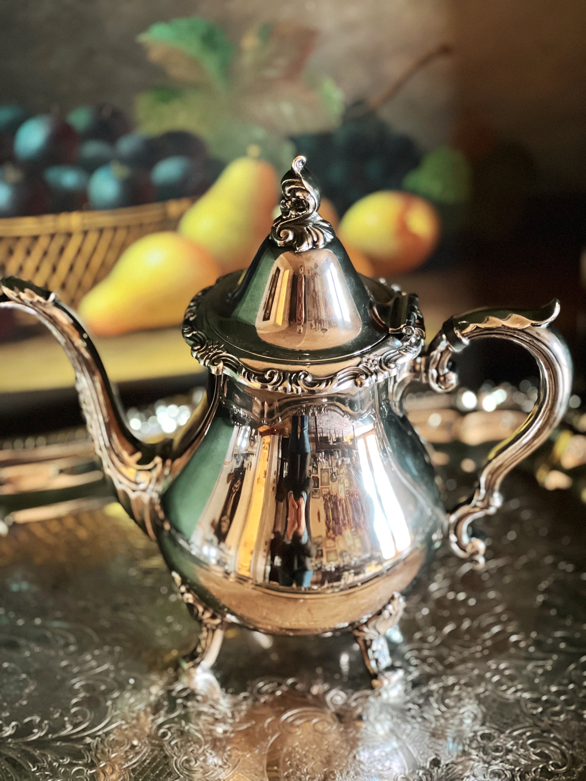 Vintage Wallace La Reine Silver Plate Hollowware Tea Pot