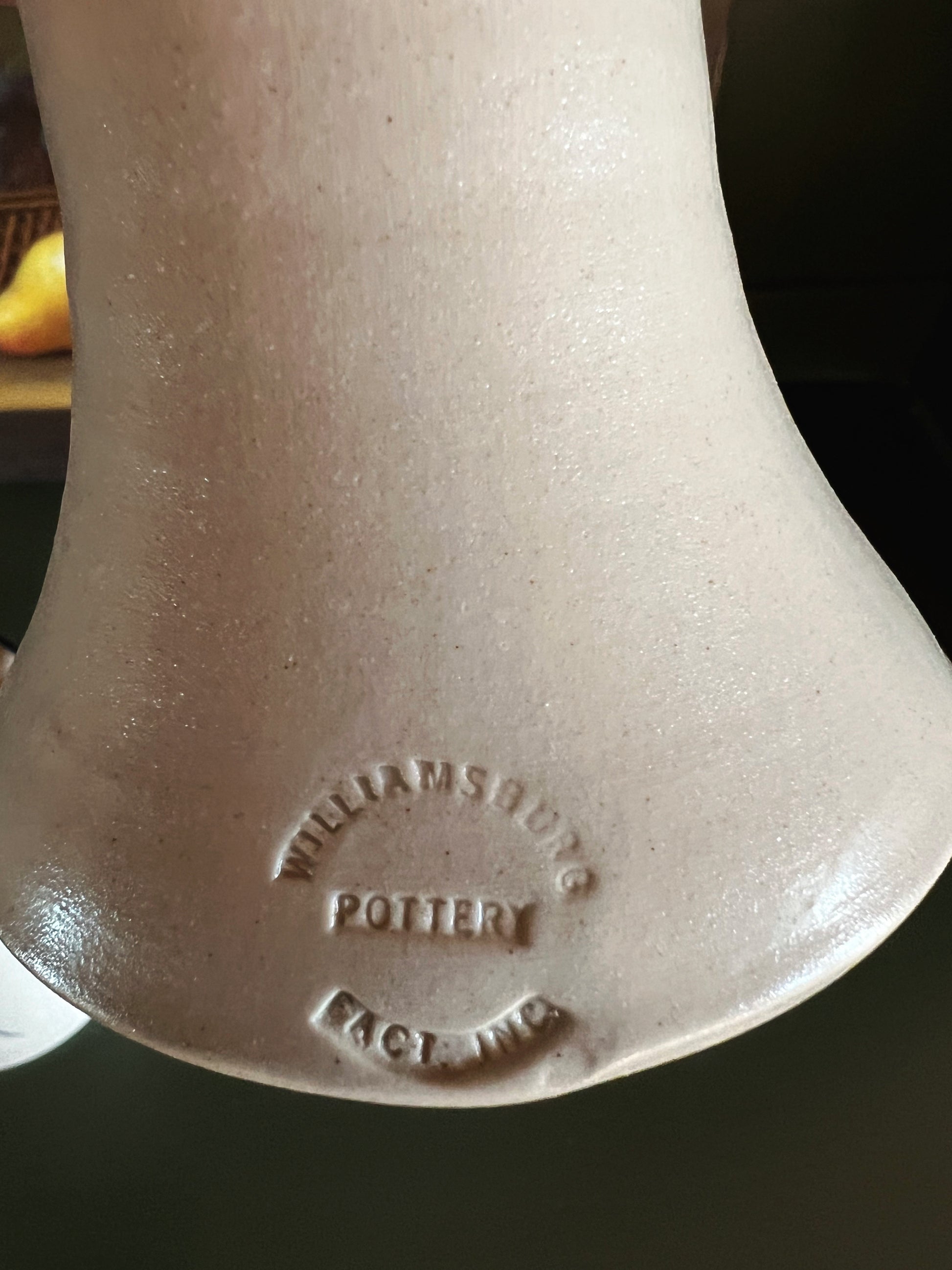 Vintage Pair of Williamsburg Pottery Vases