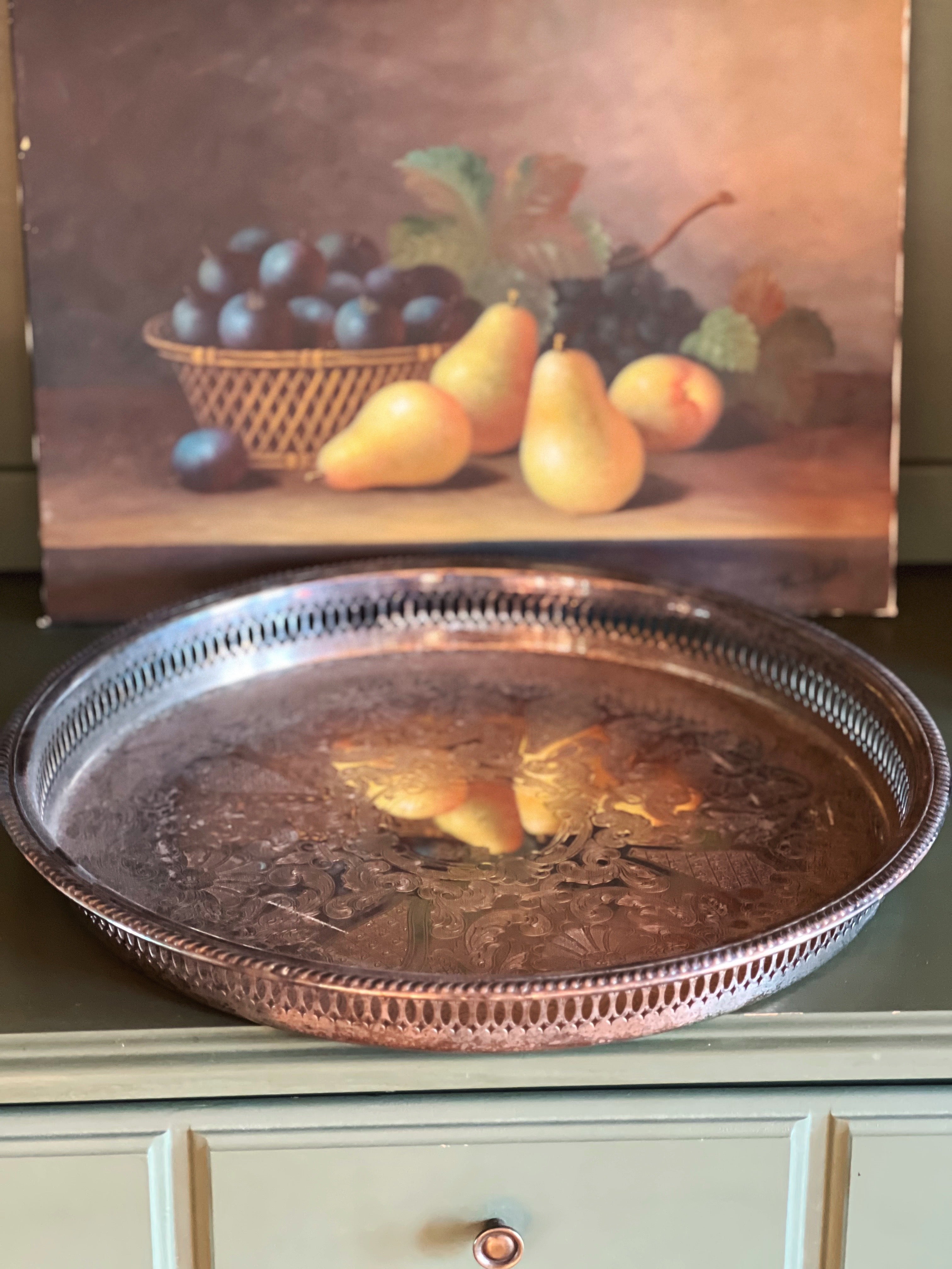 【FB Rogers】Baroque カクテルトレー / カードトレー 30cm FB Rogers Silver | Vintage Silver Trays & Serveware – feastvintage