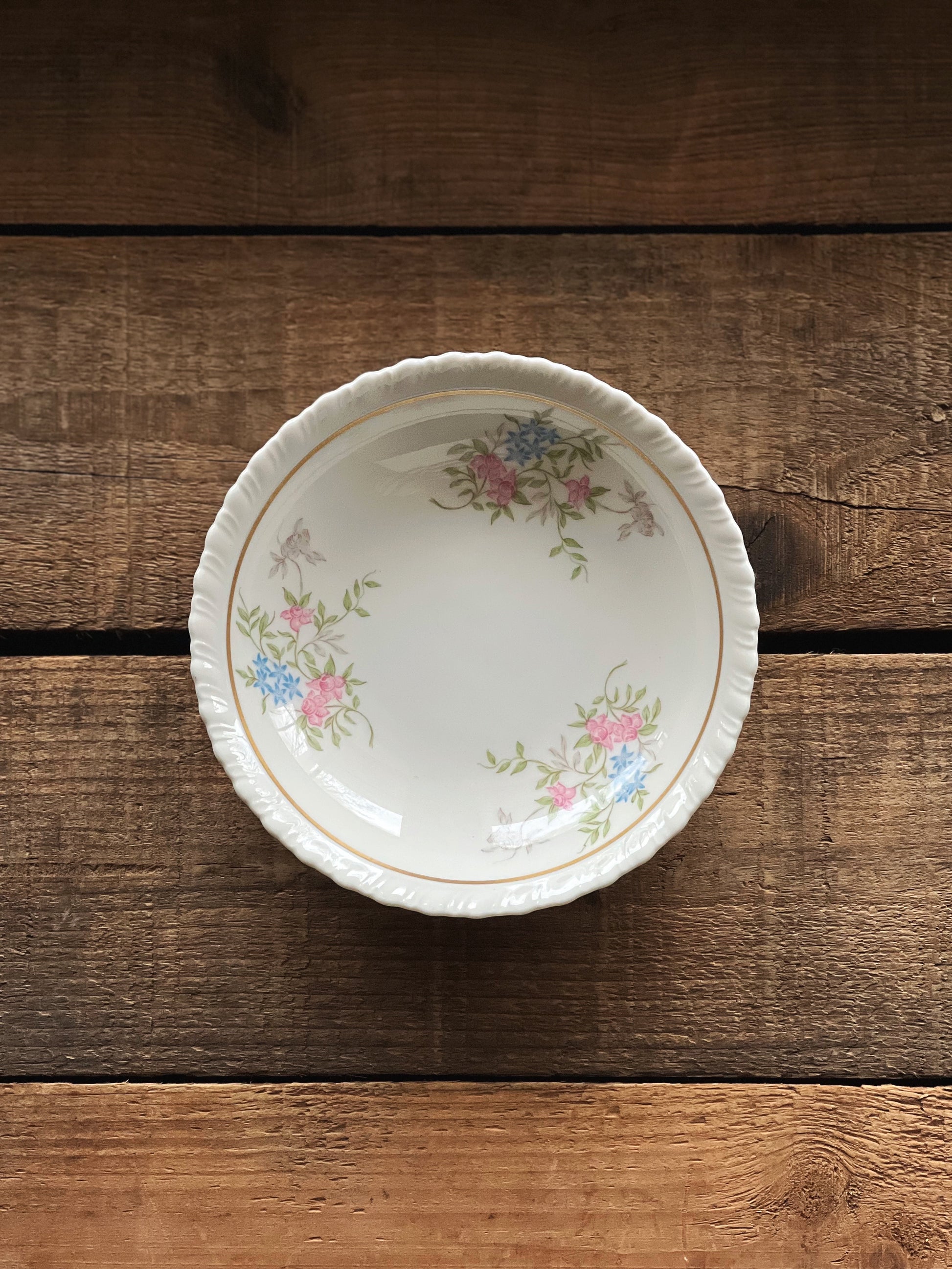 Vintage Hanover China Spring Time Berry Bowl